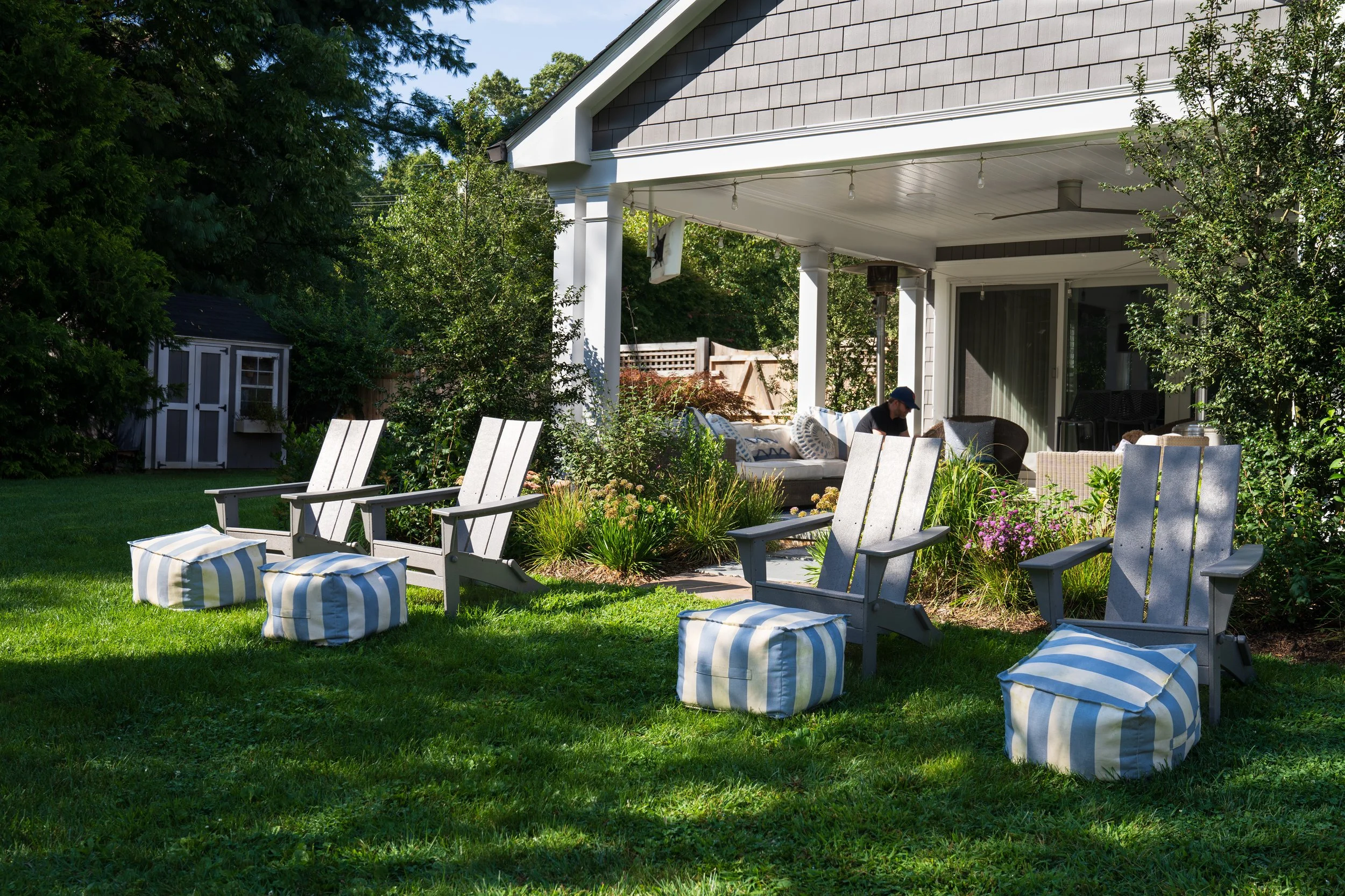 lounge-chairs.jpg
