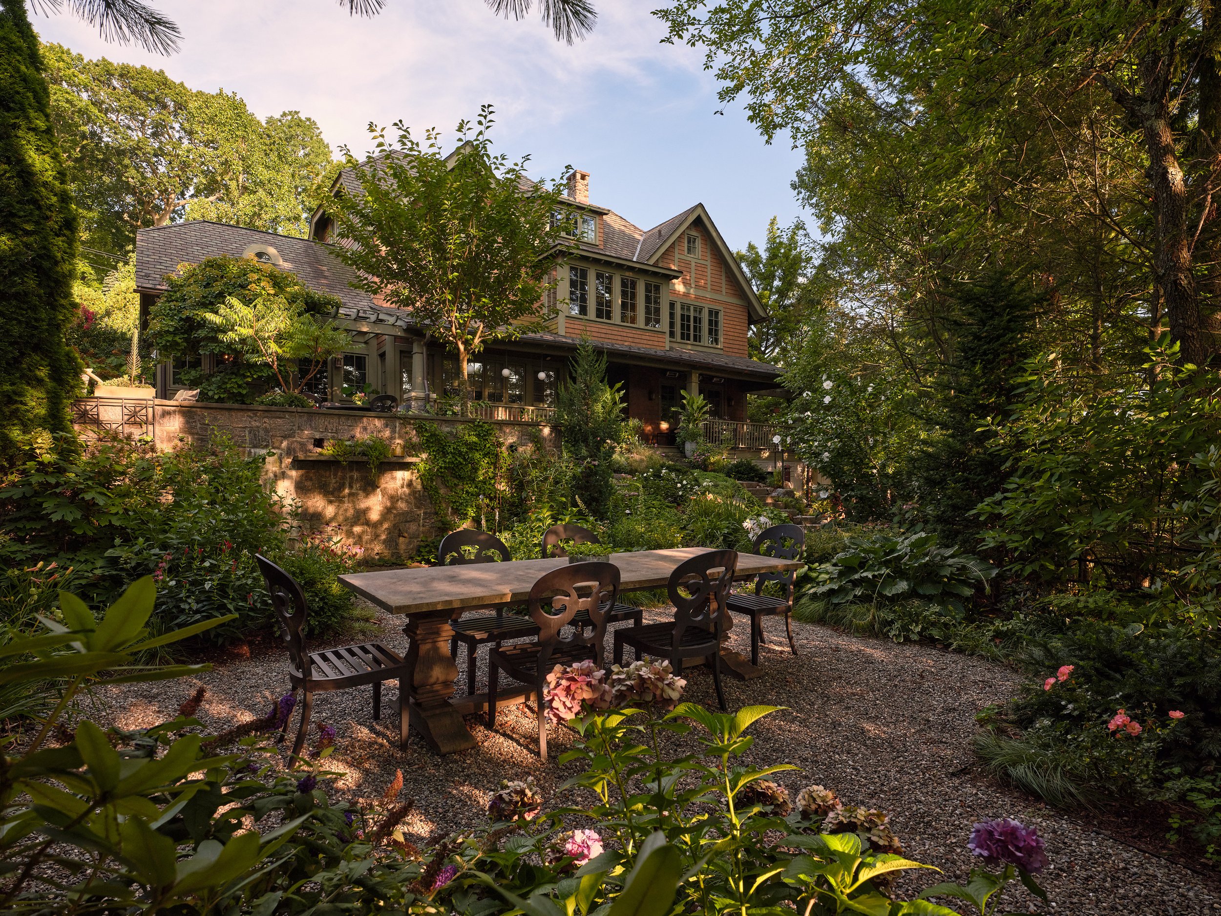 7.30.24 Ashley_Bellair Dr_Web_01.jpg