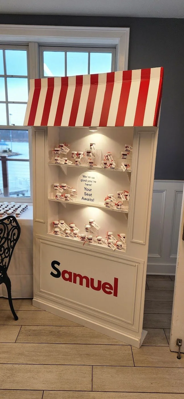 nutella seating chart favors.jpg