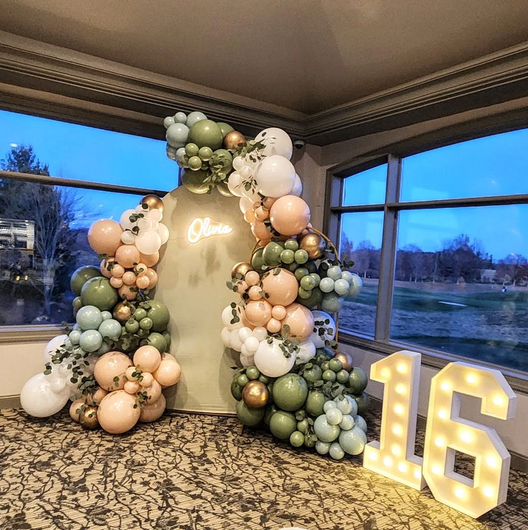 Balloon Garland DIY arch