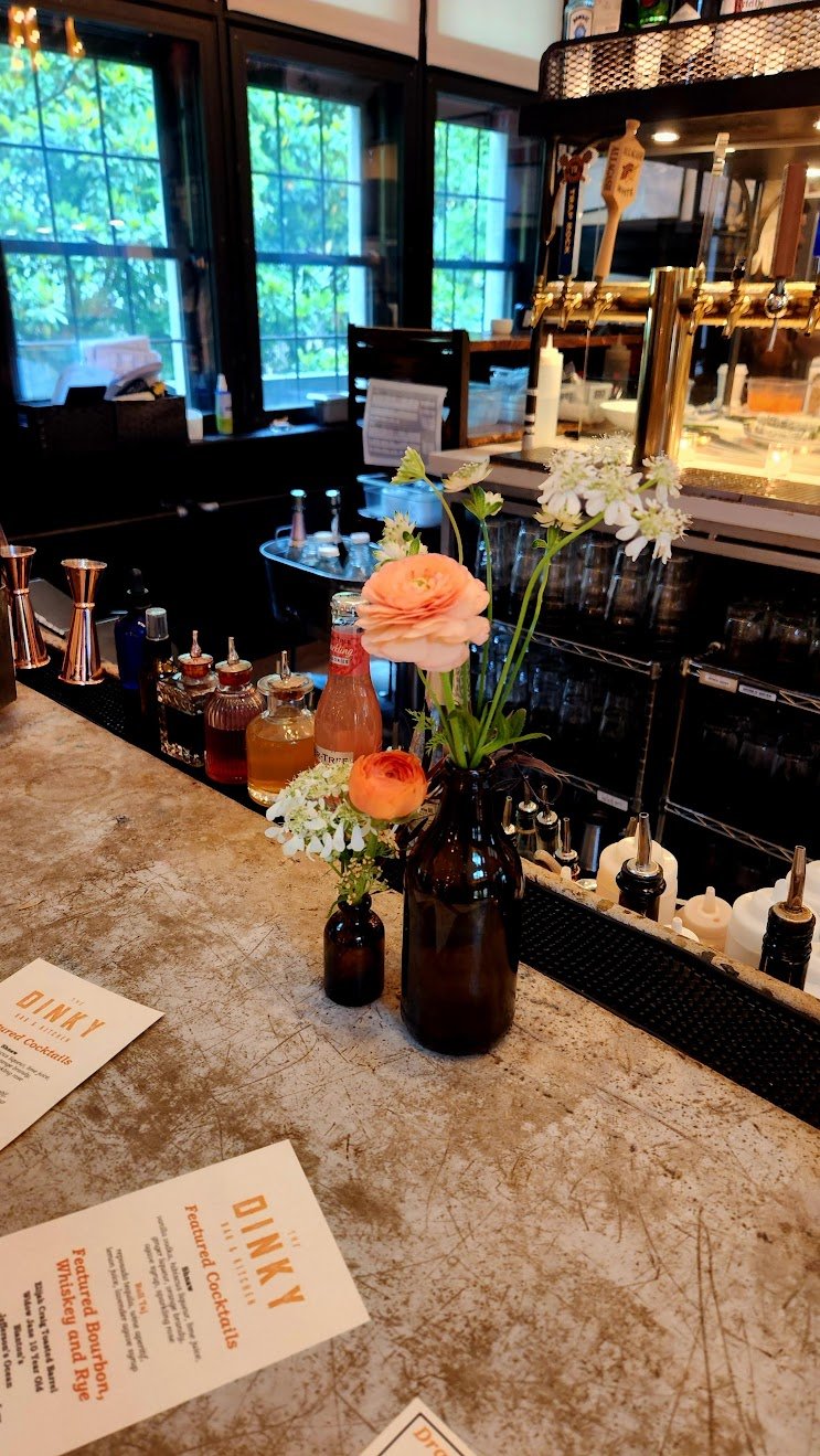 bud vases for accents.jpg