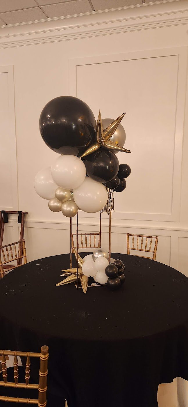 centerpiece with stars.jpg