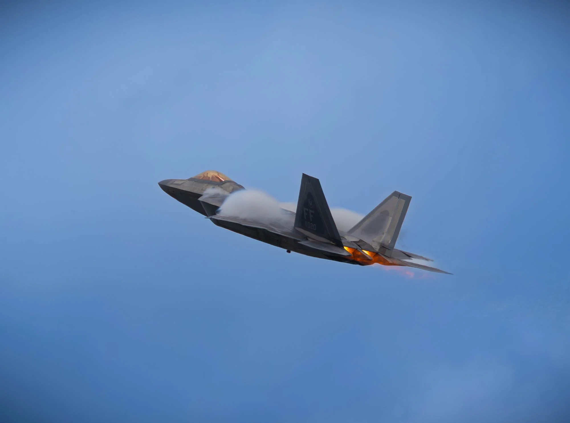 2026.04.19 F22 Raptor - 2.jpg