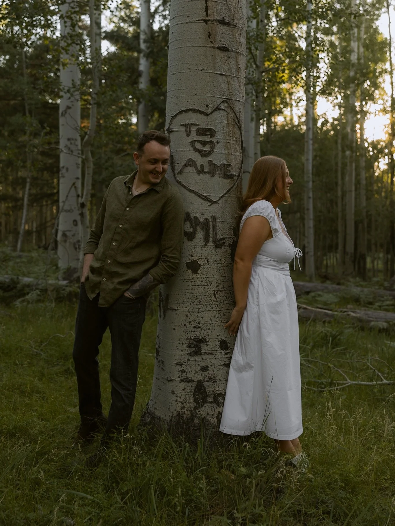 A&amp;T&mdash; AHH! Literally so obsessed with this shoot and these two! Such a fun evening frolicking around the aspen grove 🤭🤍🏔️🪻
&bull;
&bull;
&bull;

Keywords: Arizona Wedding Photographer, Flagstaff Wedding Photographer, Colorado Wedding Pho