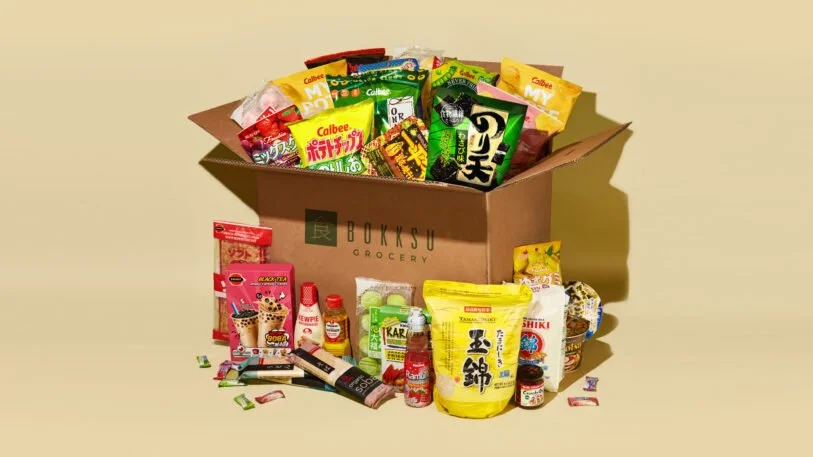 i-04-bokksu-is-showing-american-consumers-there-s-more-to-japanese-snacks-than-pocky-90718227-bokksu-grocery-box-813x457.jpg