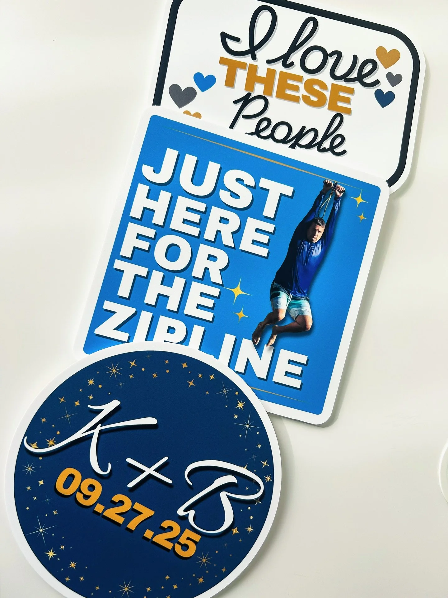 Another custom order complete and ready for pickup! Every design is crafted to your style, with digital proofs sent within 24 hours for your approval. 💌 Perfect for making celebrations extra special.

🛒 Shop now:
🌐 www.VancityProps.com
🛍️ Etsy: p