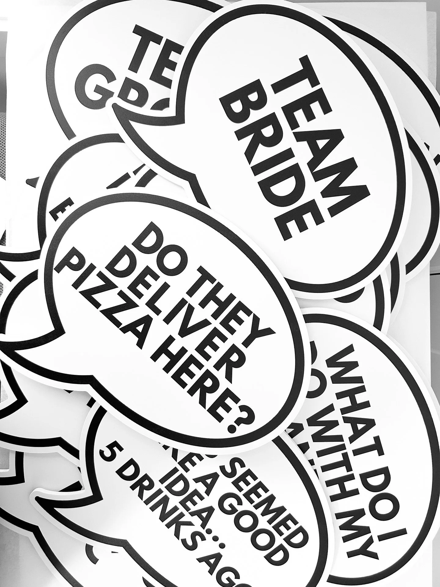 Custom order of speech bubbles from last week &mdash; fun was had! 💬✨Each prop is 13&rdquo;!

🛒 Shop now:
🌐 www.VancityProps.com
🛍️ Etsy: propsvancity.etsy.com

#PhotoboothProps #props #LuxuryEvents #VancityProps #EventStyling #WeddingProps #Part