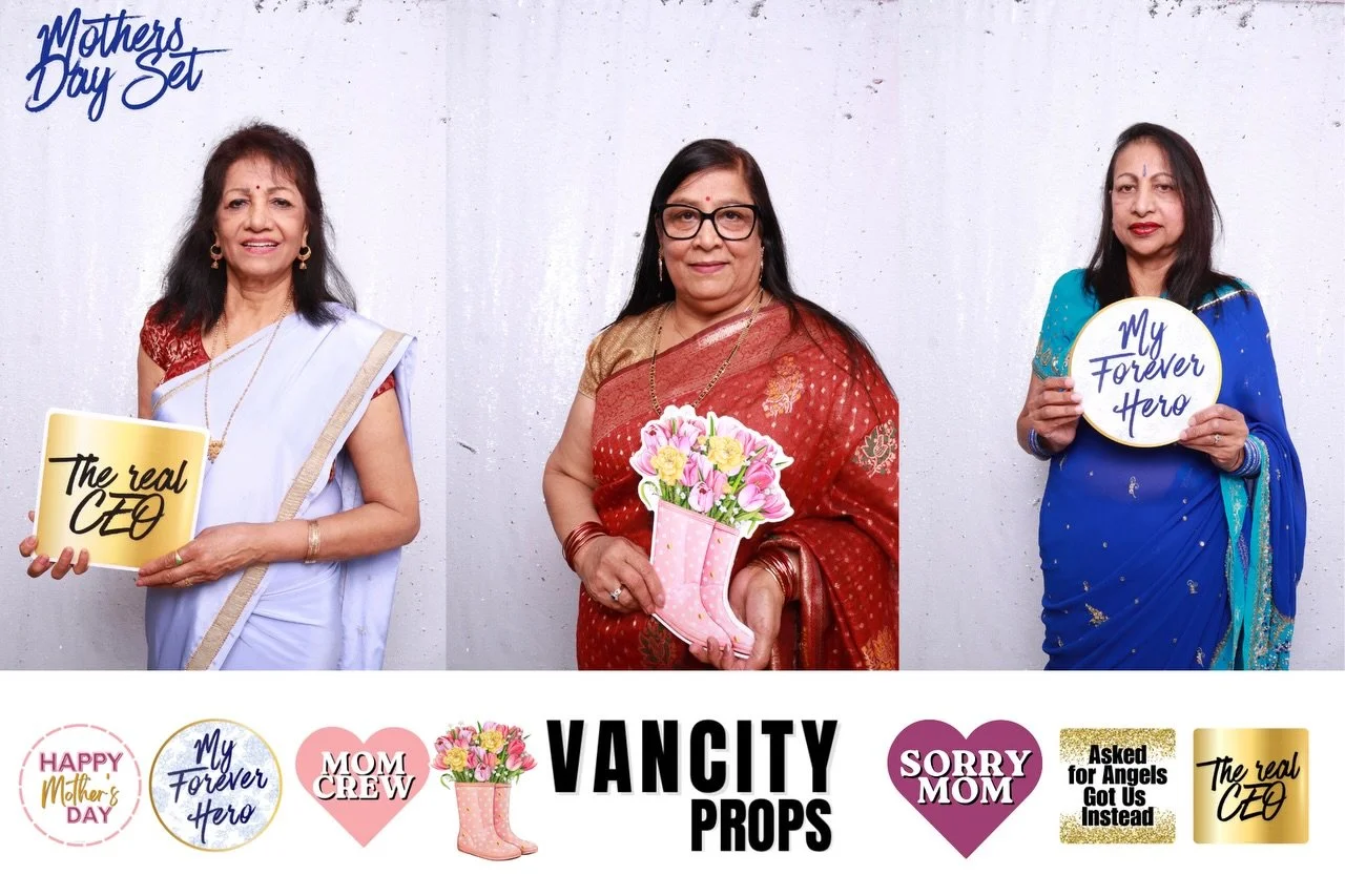 A look 👀 at our Mothers Day props in action! Slide to the left and check out our Fathers Day set now available! 

💫 

#photoboothprops #photoboothbiz #signs #partydecor