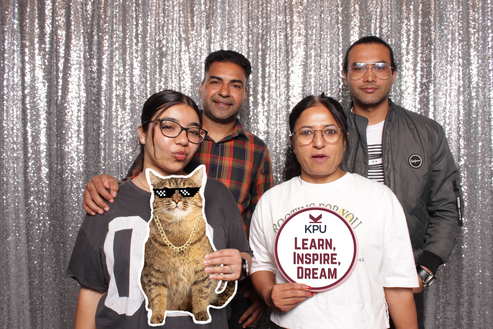catpromo2.png