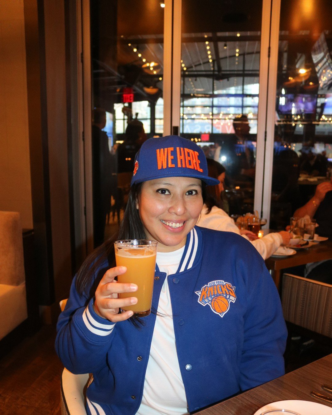 GO NY GO NY GO!
The Knicks are taking on the Bulls this Sunday, and VERSA is the only place to be before heading to MSG 😉 
💙Game Day Specials all day🧡