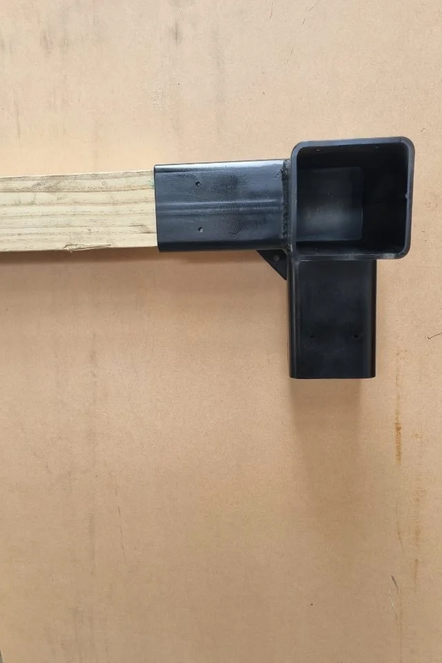 Individual 3 Way Corner Pergola Brackets