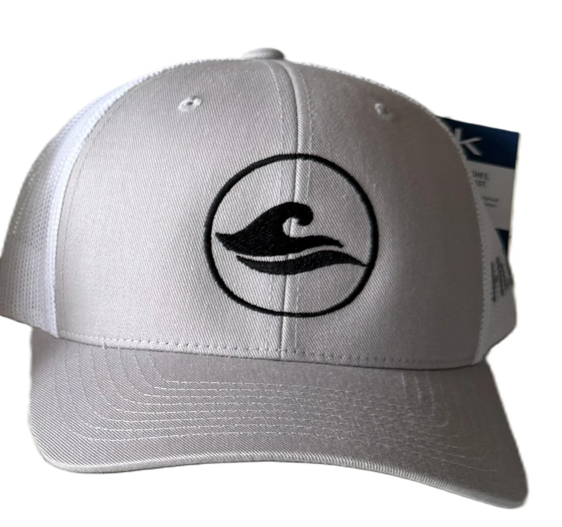 HUK Hat with Wave