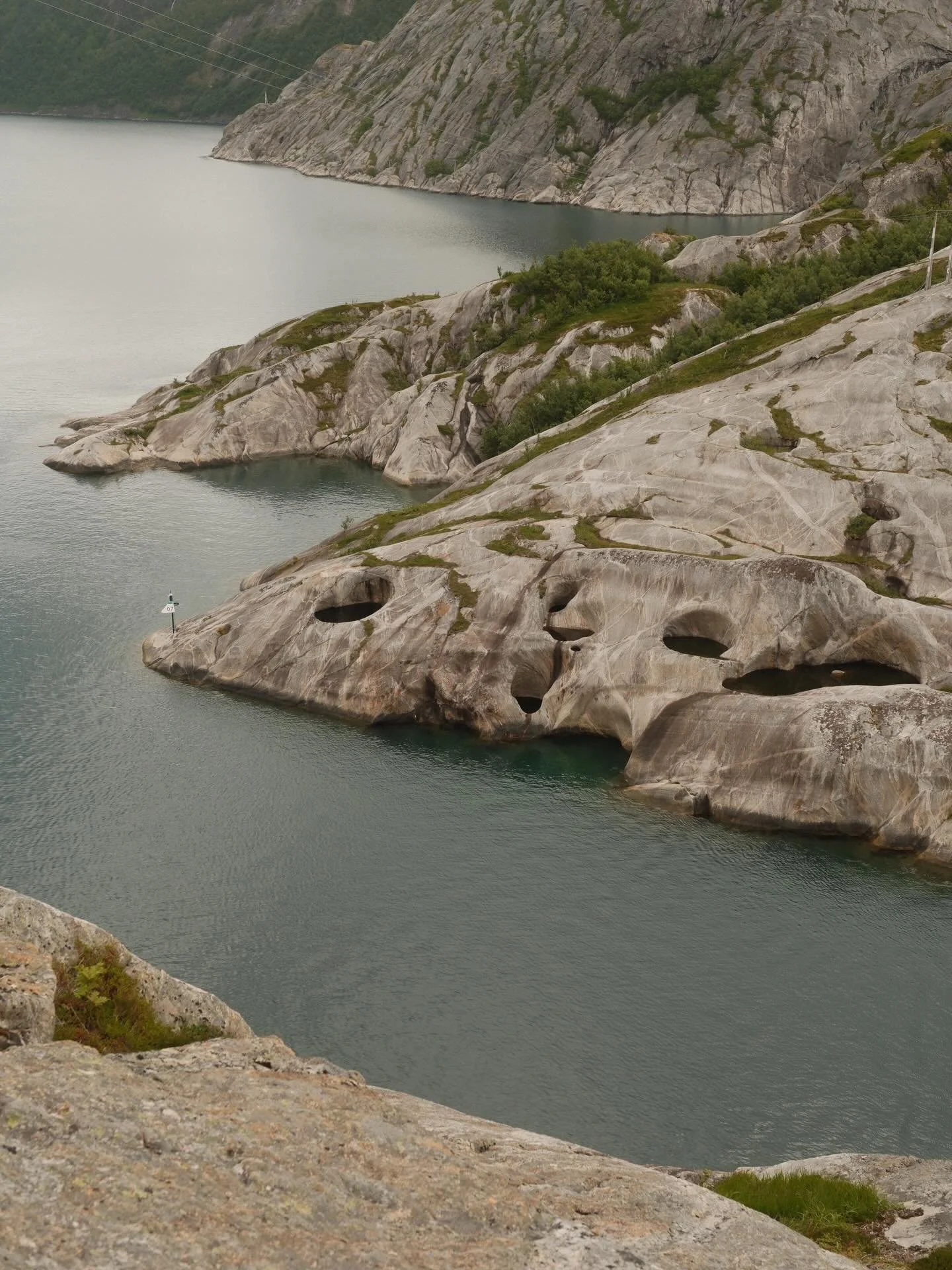 Mountains formed around 400 million years ago. Shaped by ice during the last ice age.

Beiarnfjorden, Salten
Northern Norway

#arcticatlas
#visitbodo
#visitnorway
#explorenorway