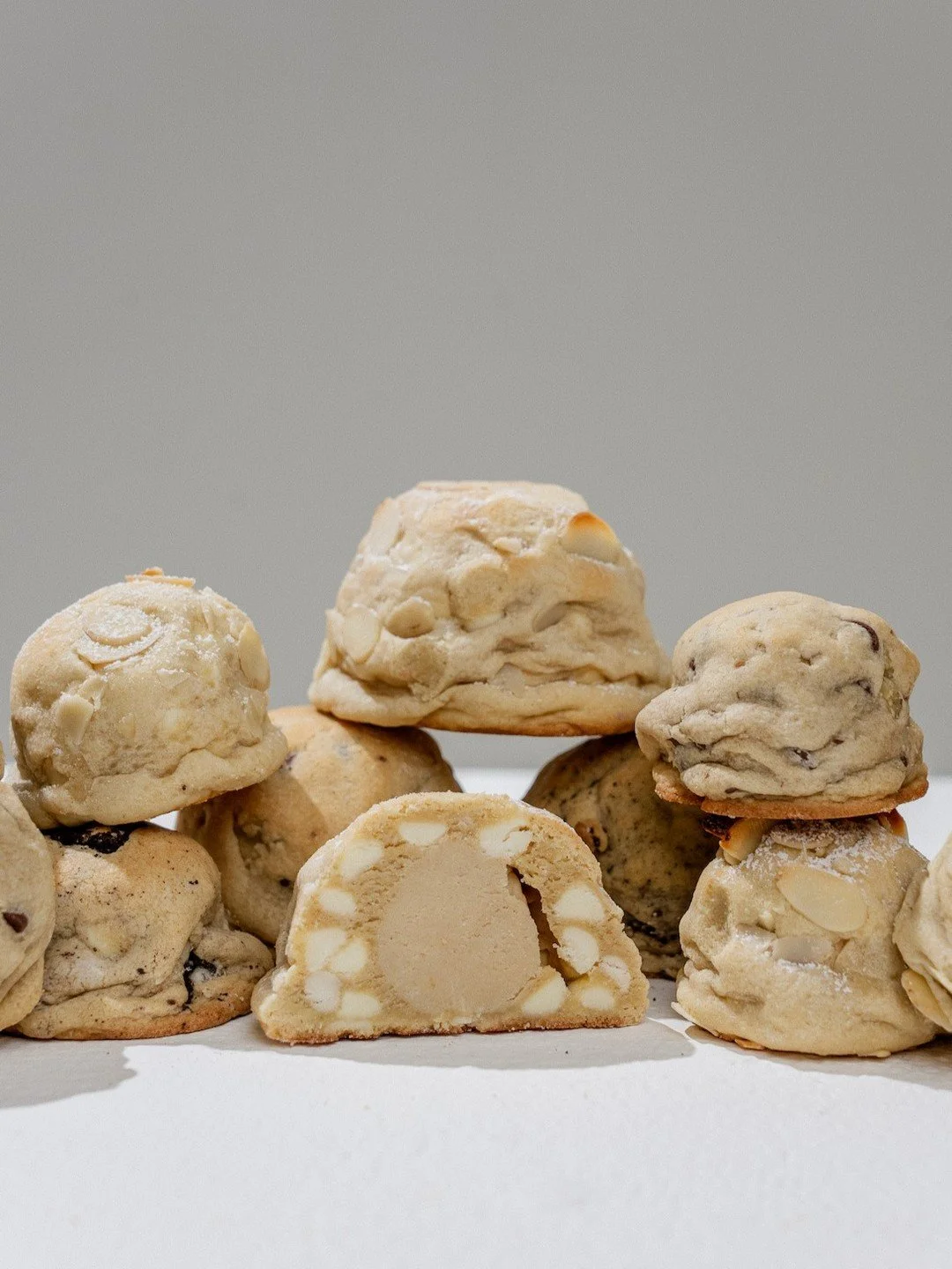 The almond croissant cookie will forever be one of those flavors people come back for again and again 🤍🥐🍪

There&rsquo;s just something about it that feels comforting and nostalgic while still tasting elevated at the same time. The buttery almond 