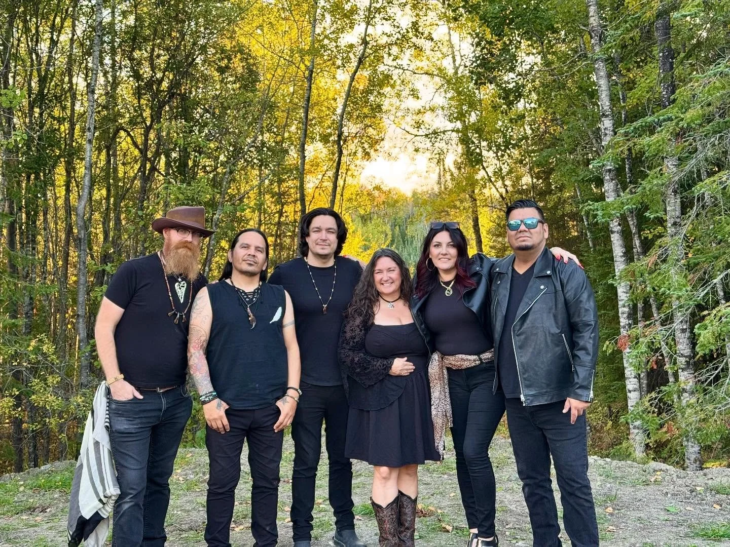 Tonight, we put a pin in September. Huge thank you to Sioux Narrows for inviting us to perform in your beautiful community. 

Naturally, we had to do a throwback pic to the 1990&rsquo;s afterwards. &lsquo;Cause that&rsquo;s how we roll 😂