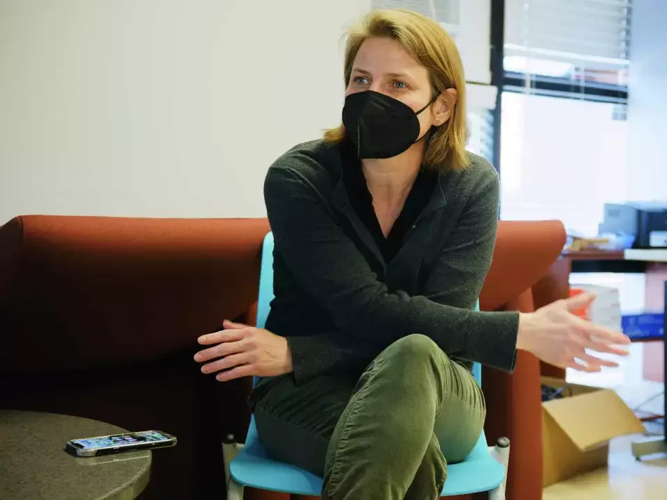 Phone calls, fliers, and face-to-face conversations is how the South End is getting vaccinated: Albany College of Pharmacy, Lincoln, Pharmacy, community organizations team up to help with vaccination effort