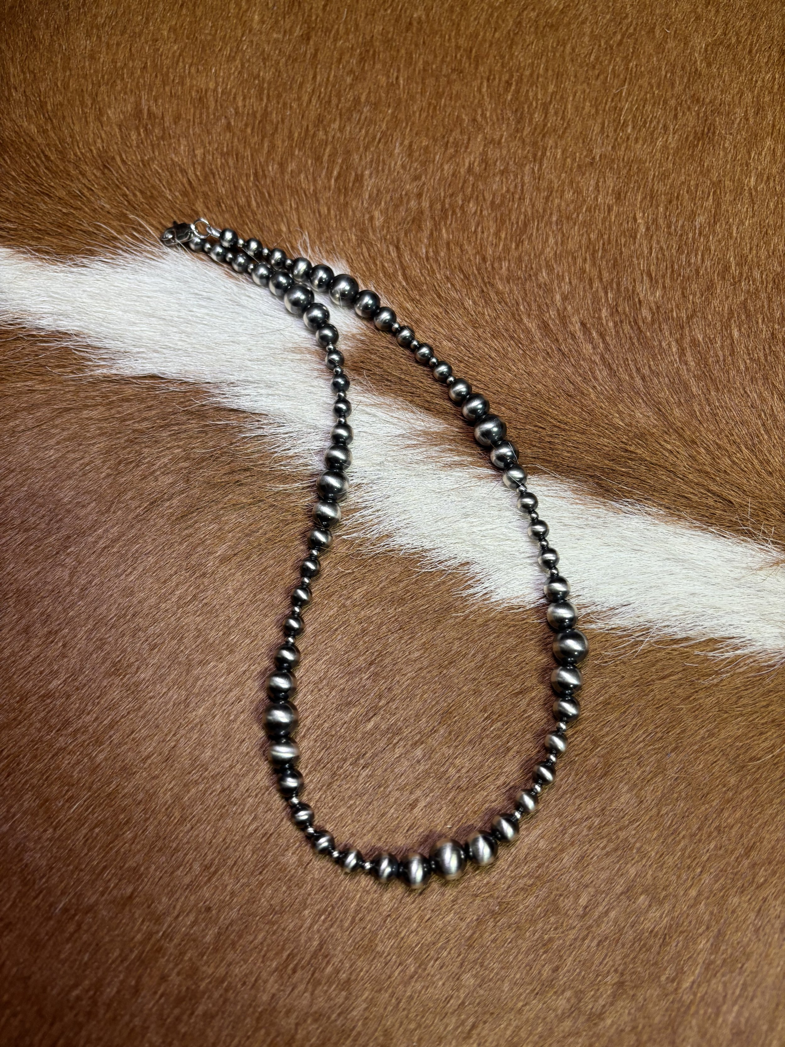 17" graduated necklace