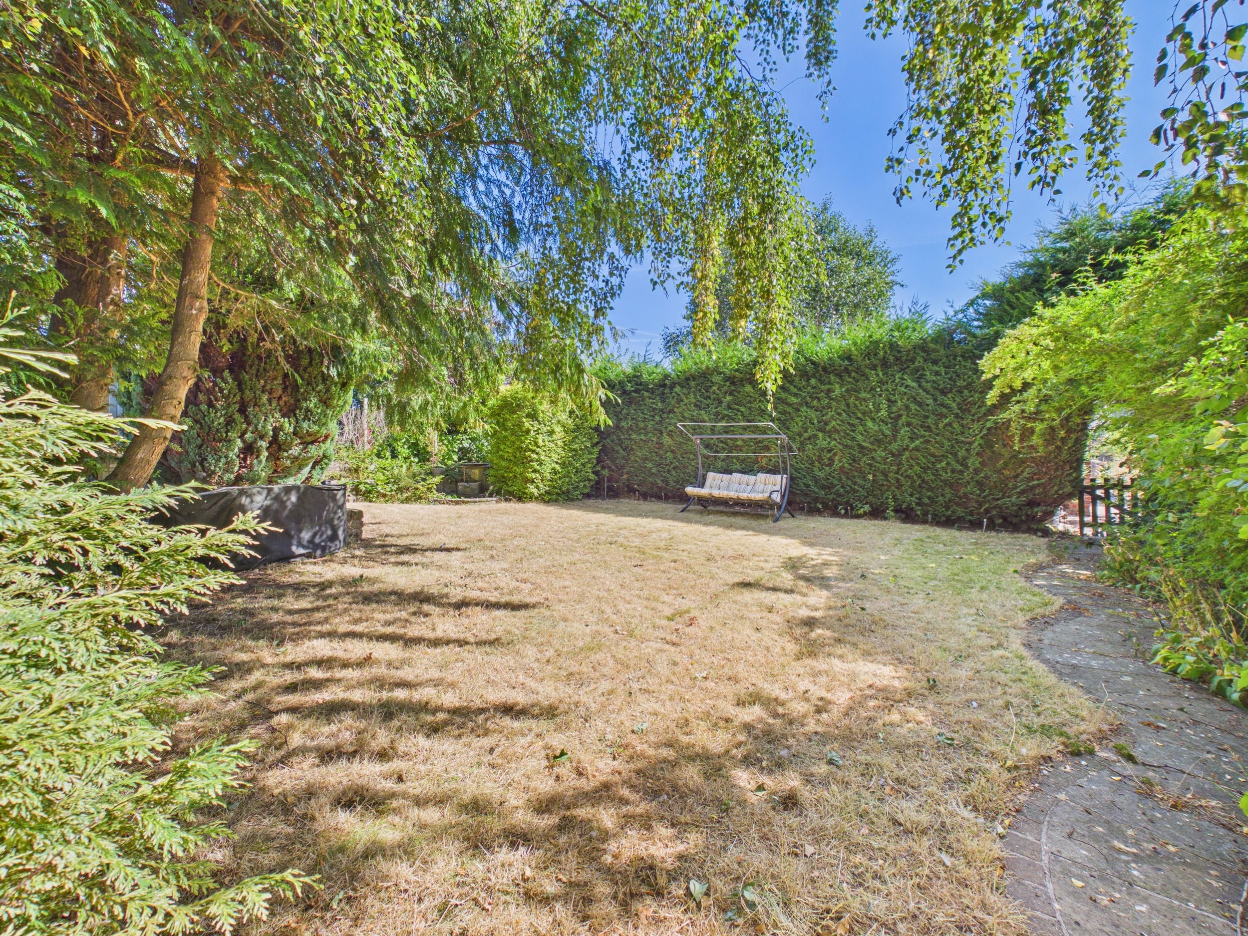 CAM02729G0-PR0093-STILL035.jpg