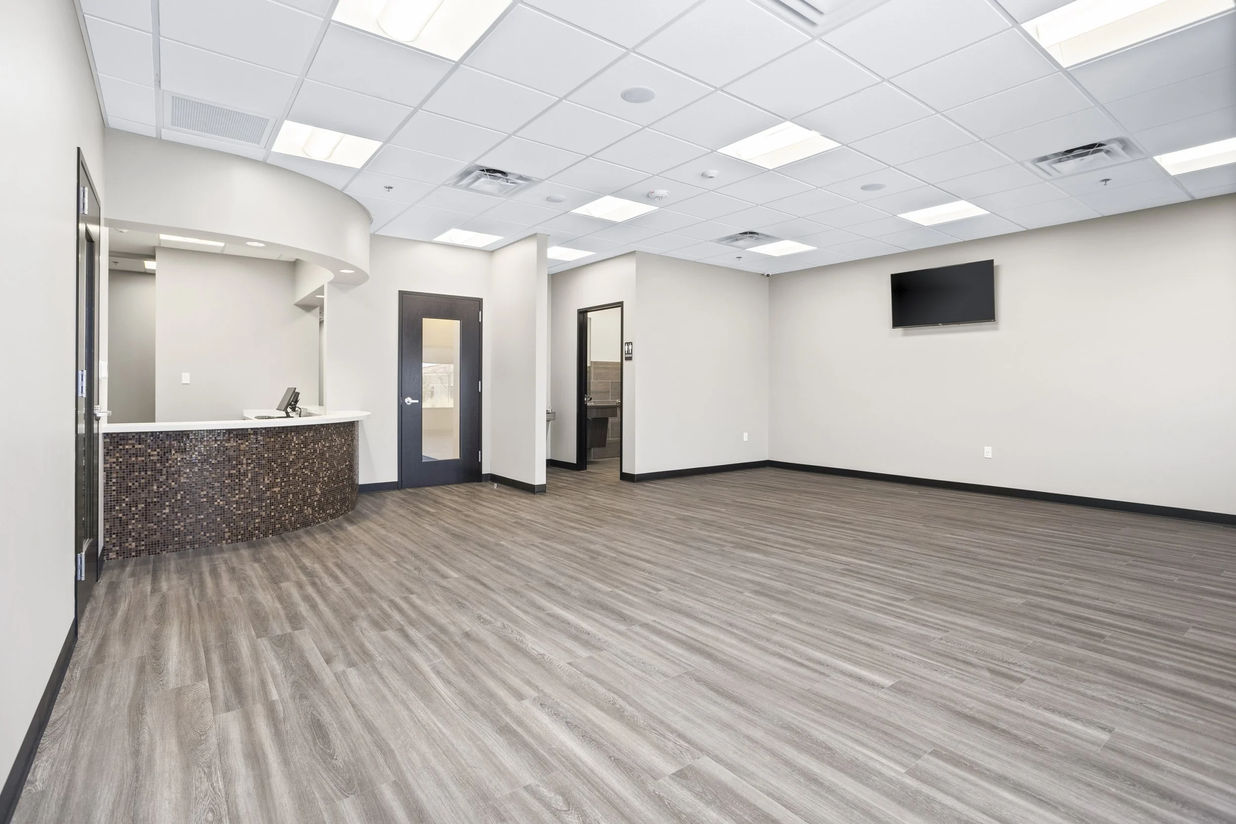 171 W Southlake Blvd -1.jpg