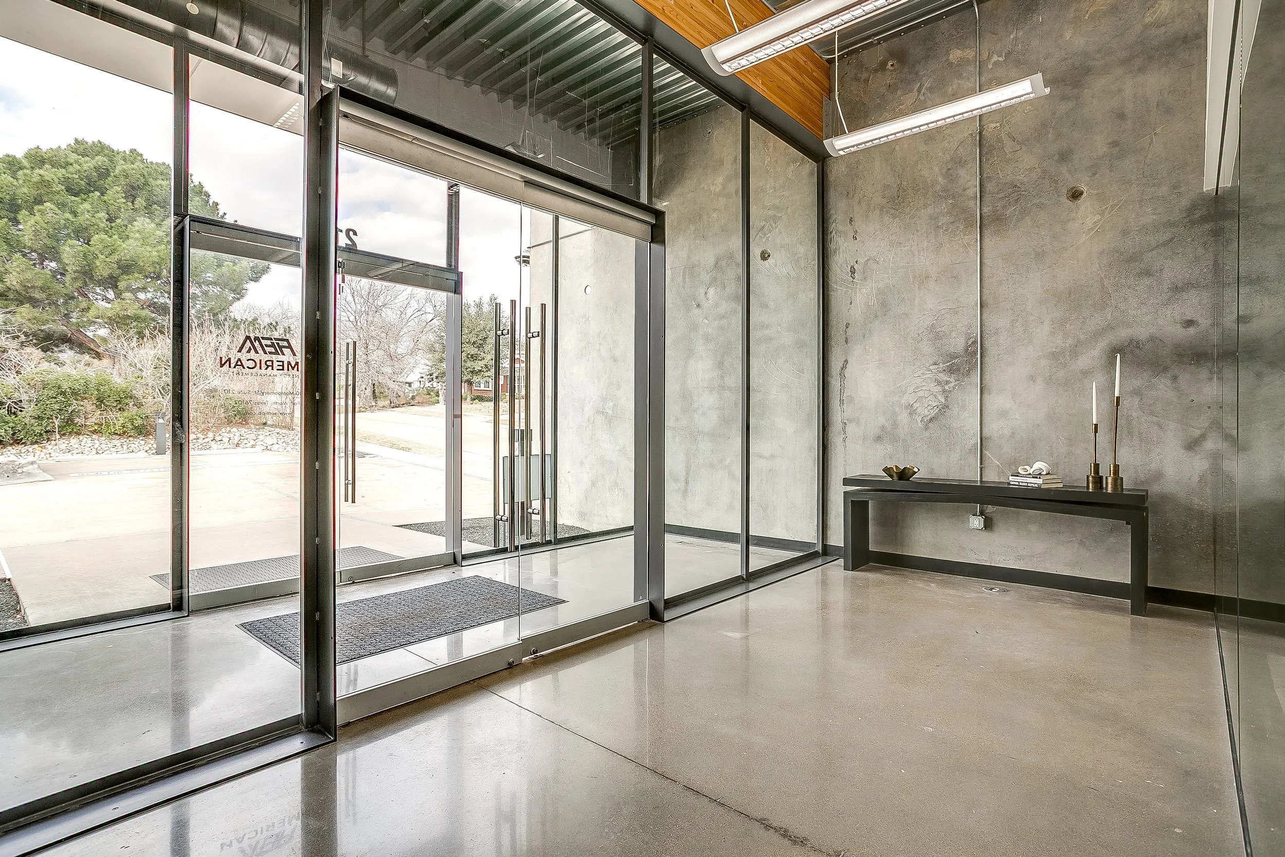 1600 Montgomery St (14 of 25).jpg