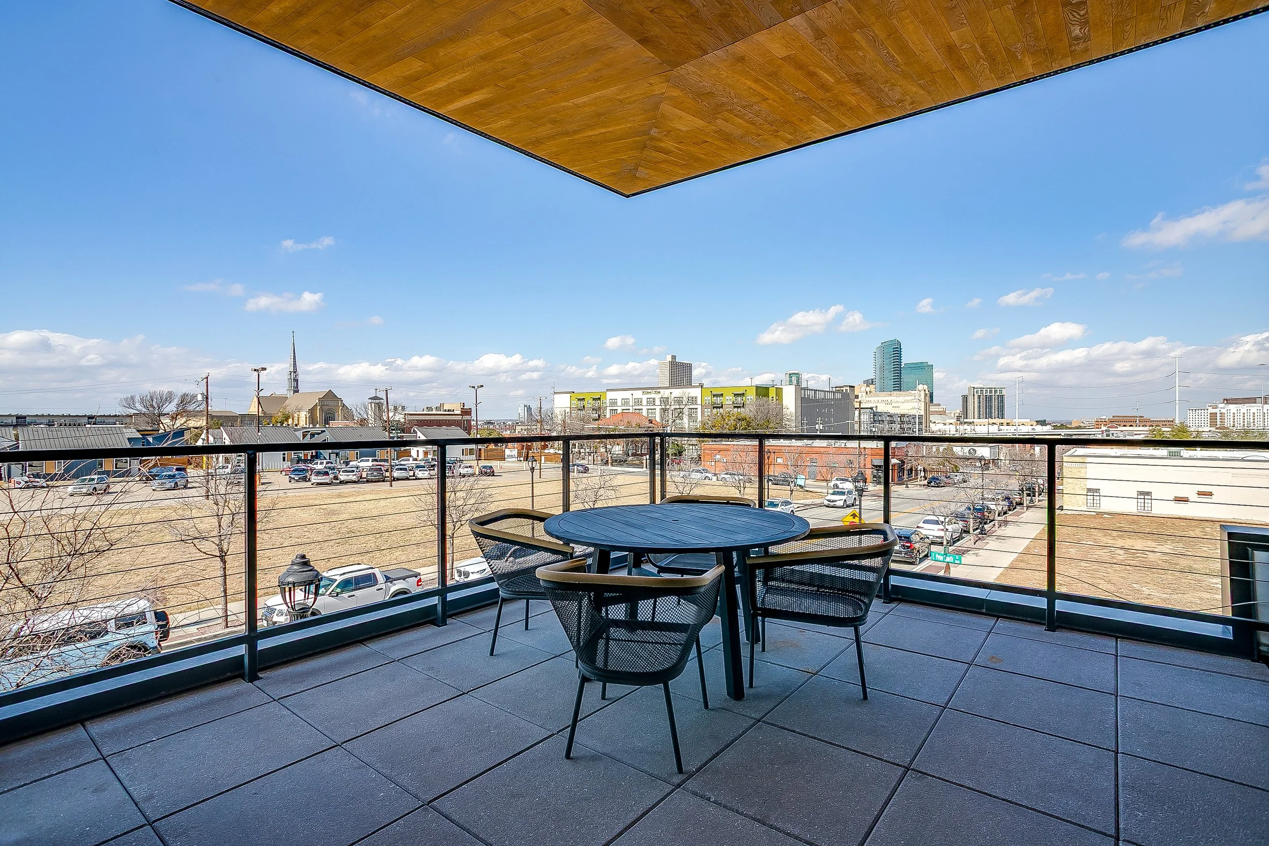 451 S Main St (6 of 16).jpg