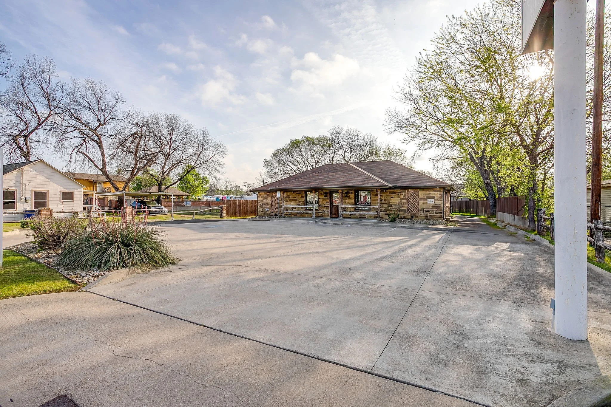 2524 Carson St (17 of 31).jpg