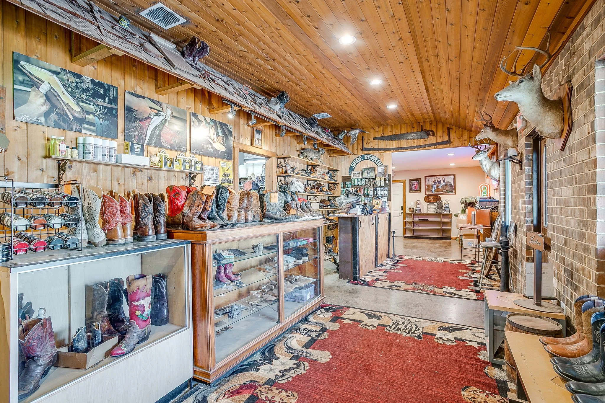 2524 Carson St (20 of 31).jpg