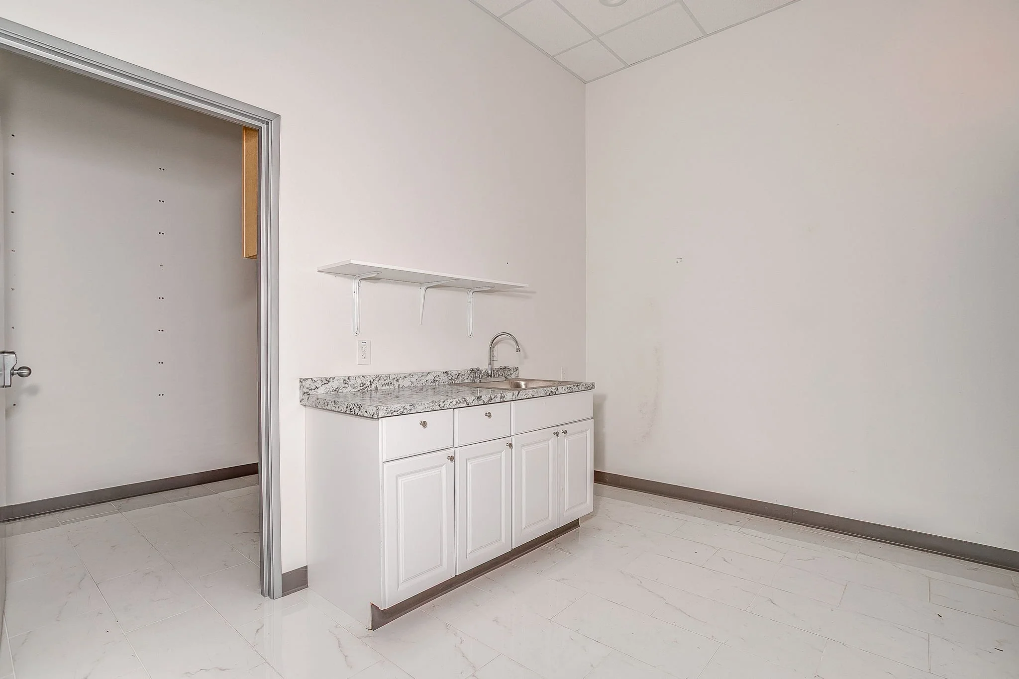 2401 Heritage Trace Pkwy (26 of 27).jpg