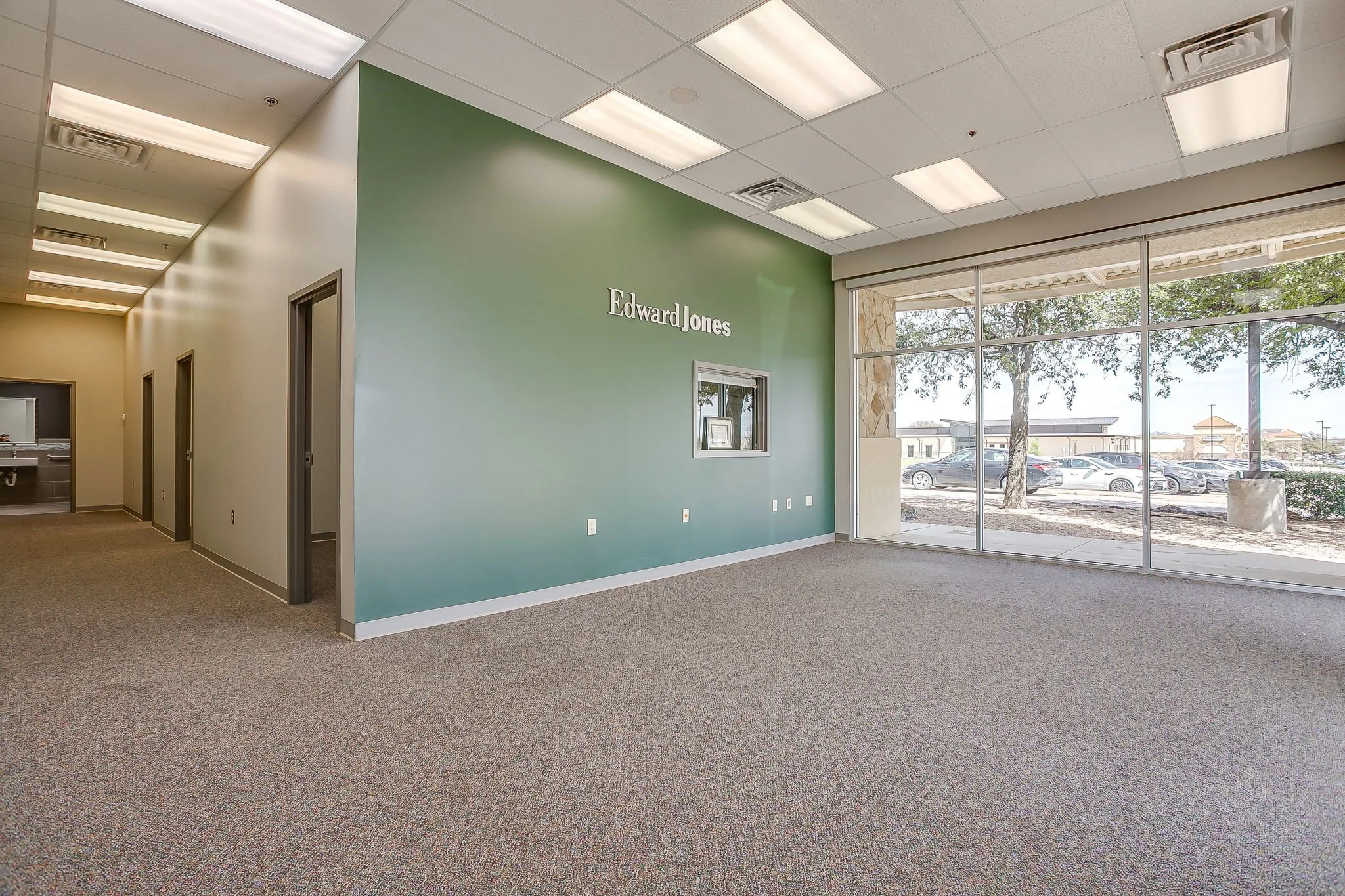 6710 Hawks Creek Ave (14 of 15).jpg