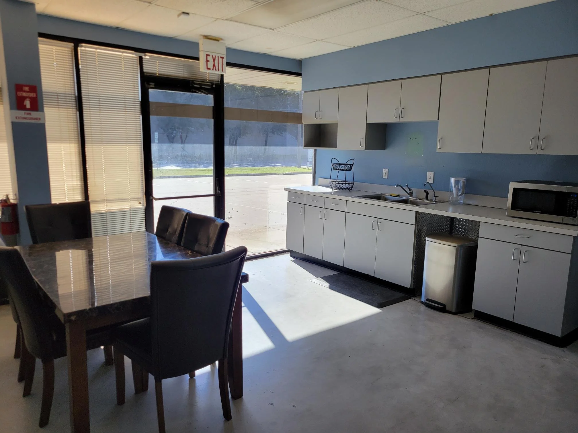 InteriorPhoto (2).jpg