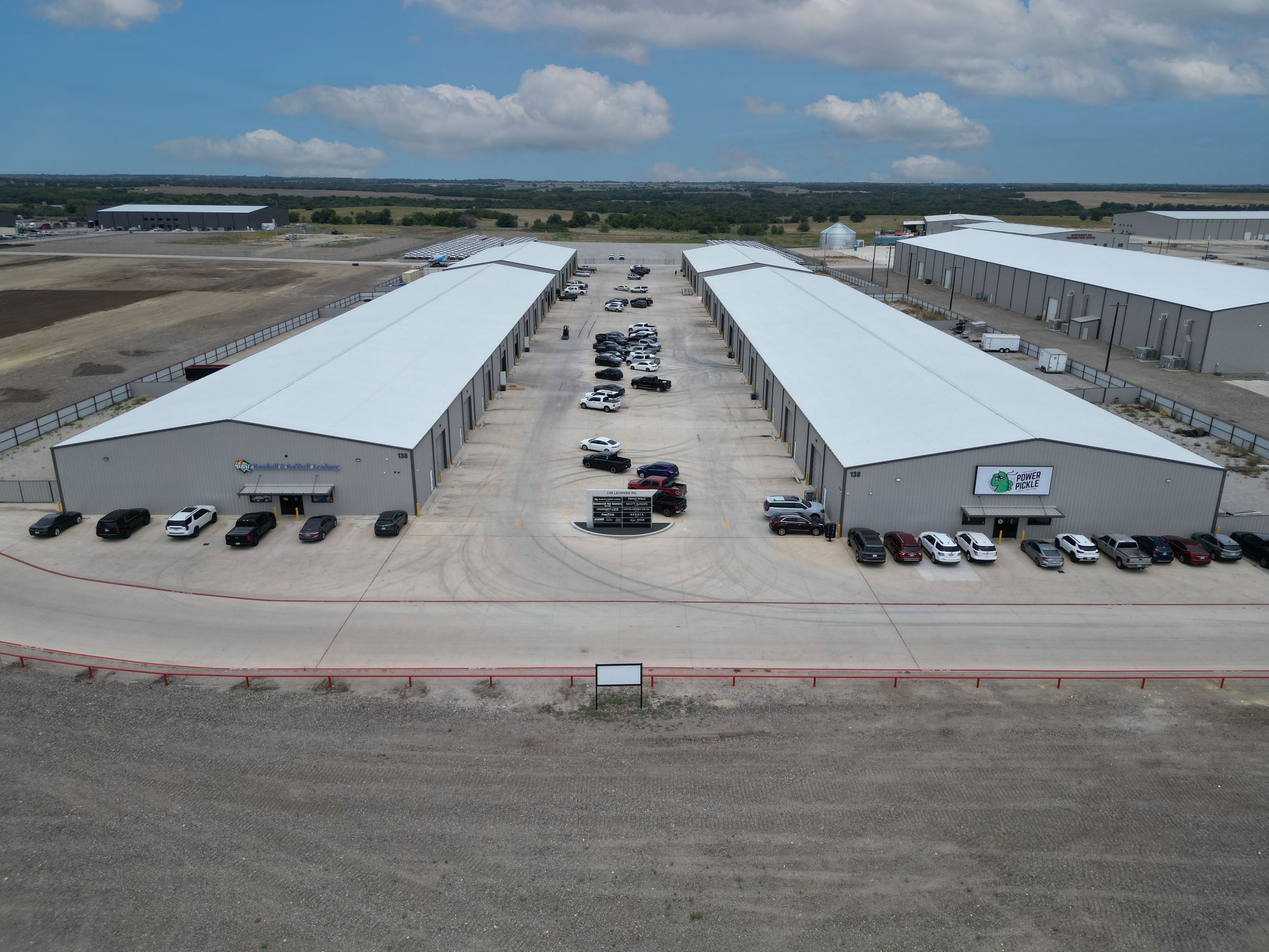 LanCarte Commercial Facilitates Sale of 150,000 SF of Industrial Flex in Rhome, TX