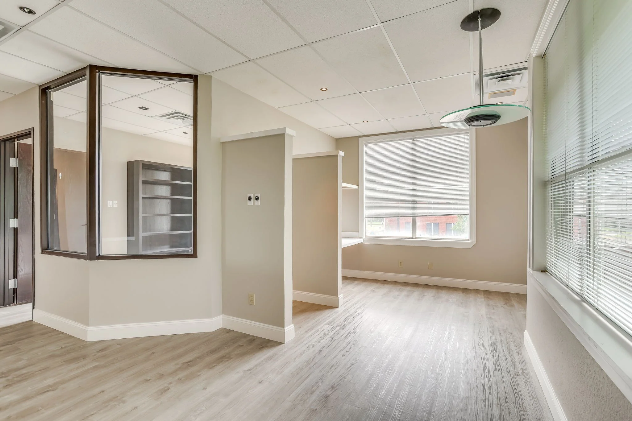 1309B Abram St (13 of 21).jpg