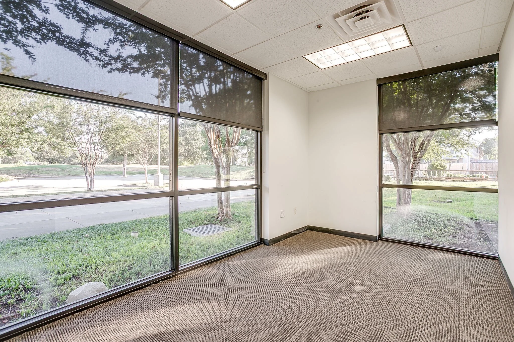 3262 Chapel Creek Blvd (19 of 27).jpg