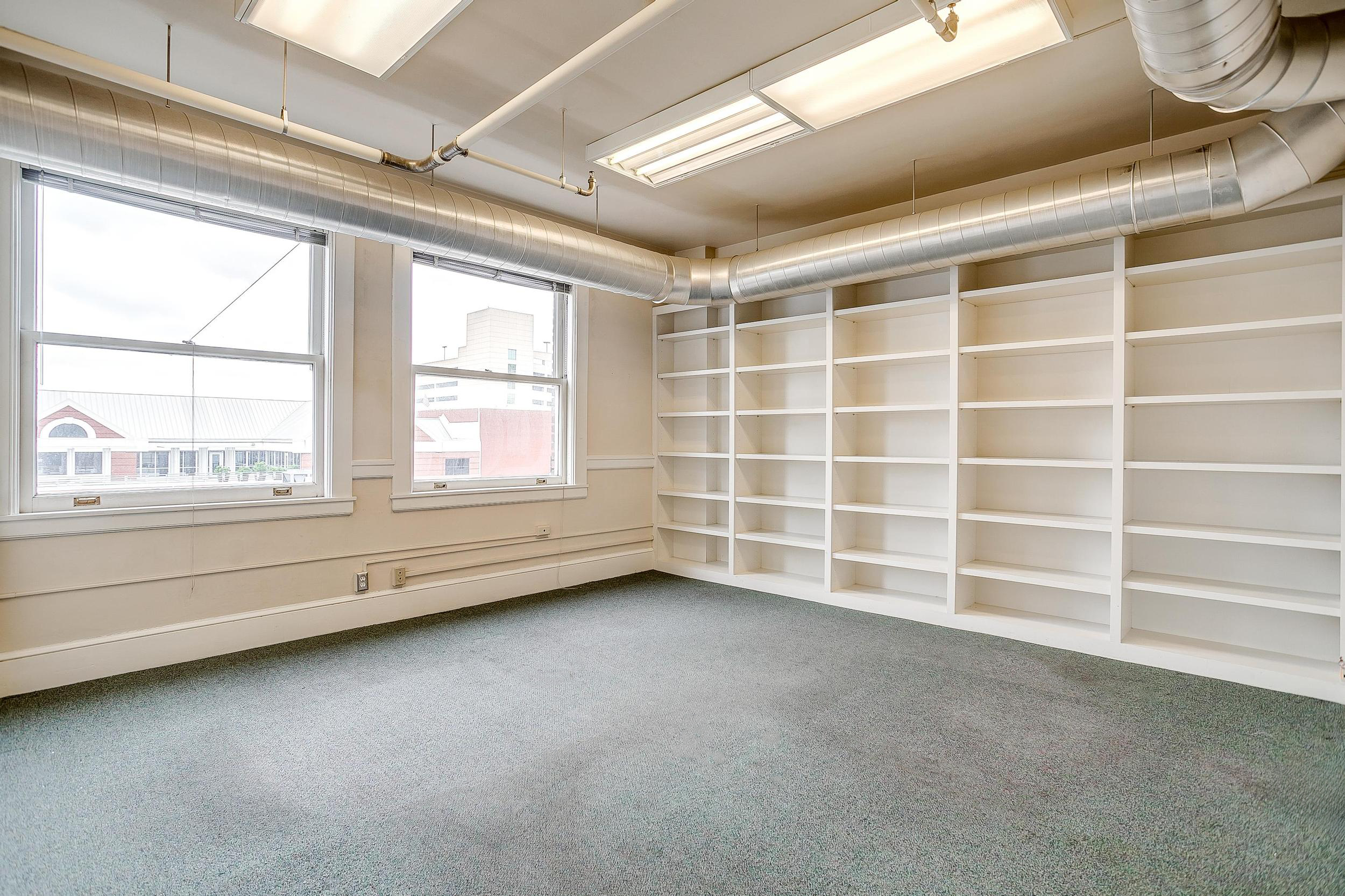 500 Main St - Burk Burnett Building  (4 of 17).png