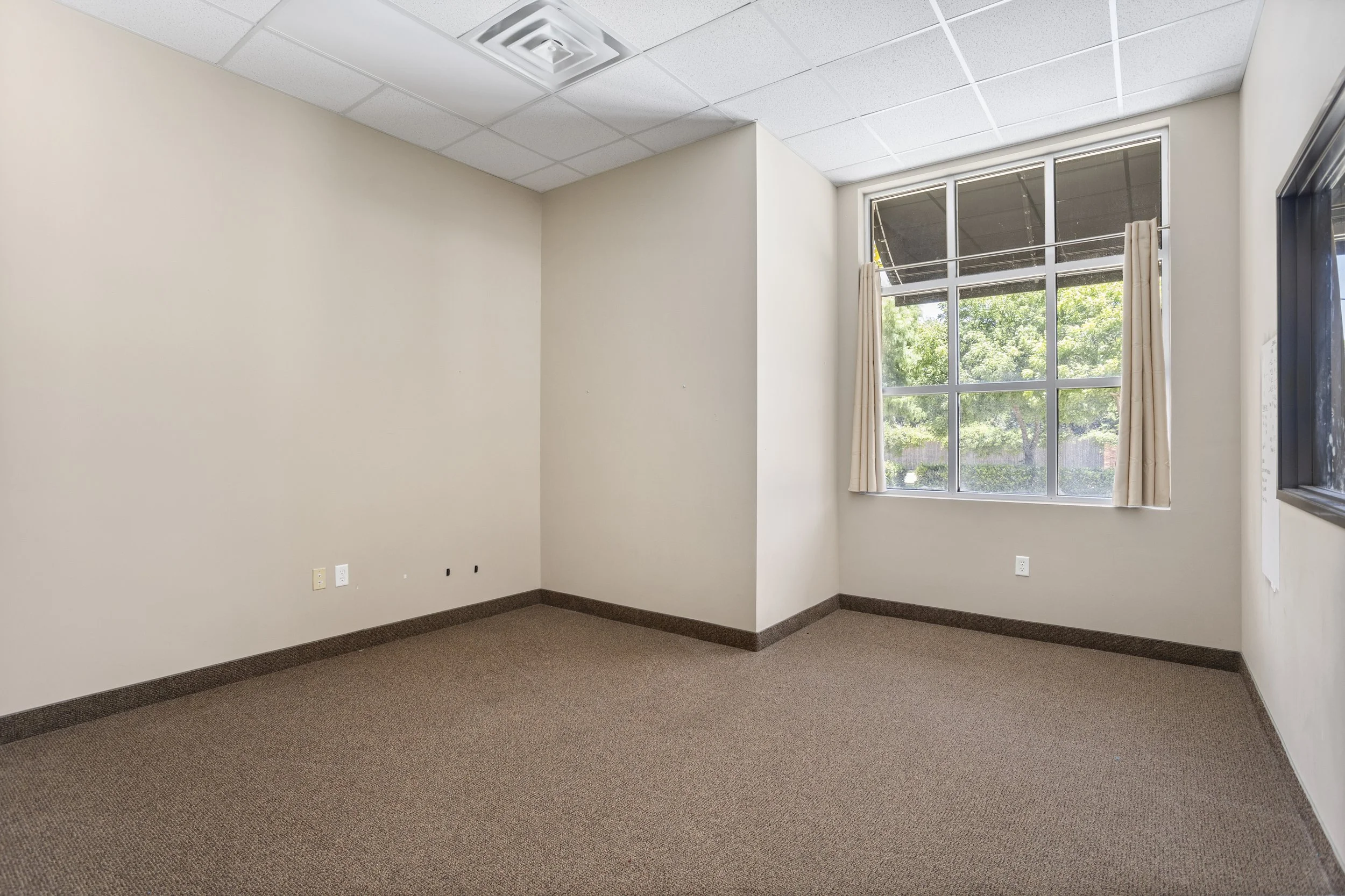 2364 US 287 Frontage Rd -10.jpg