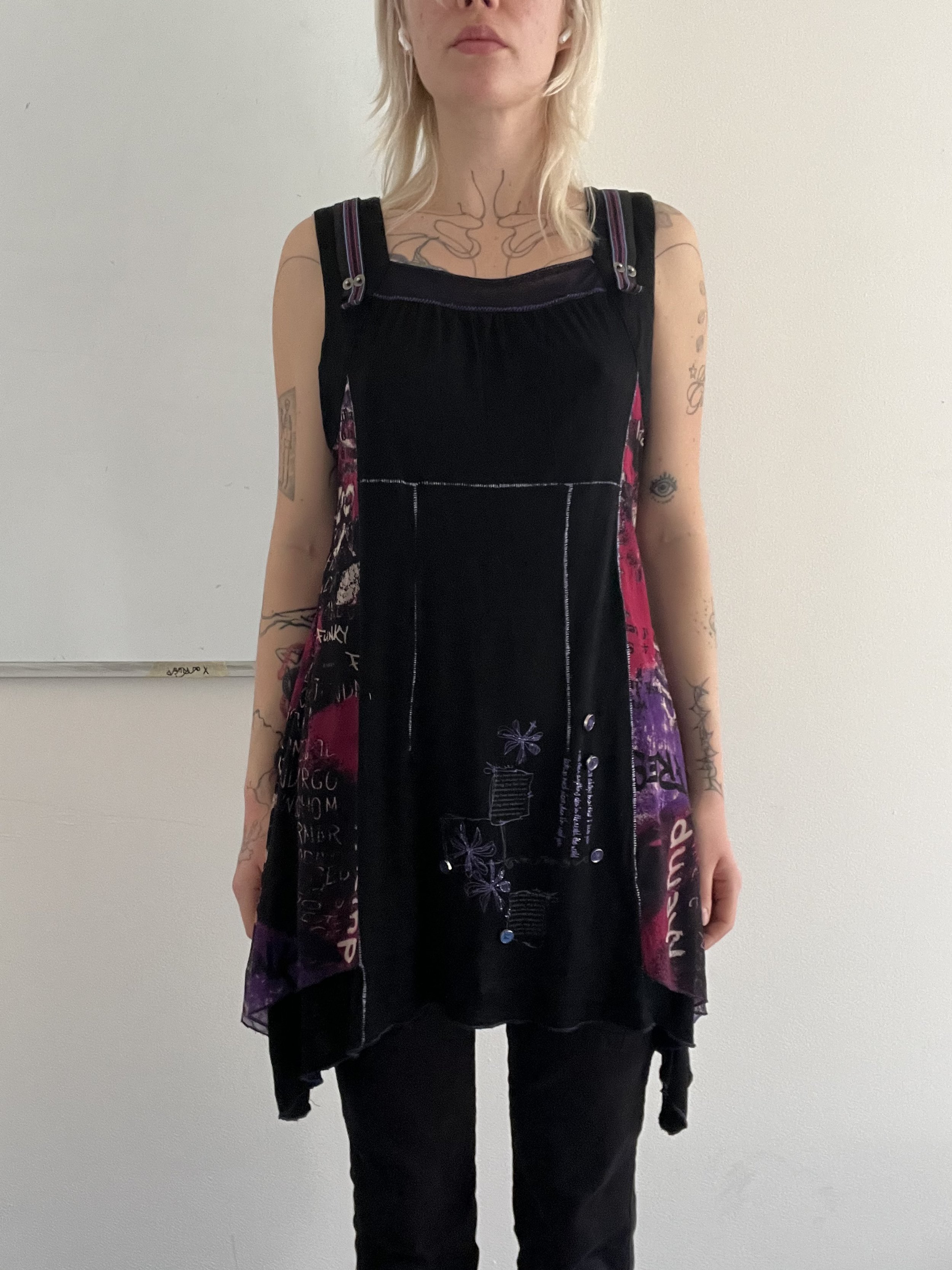 2000’s Vintage Black and purple asymmetrical mini dress
