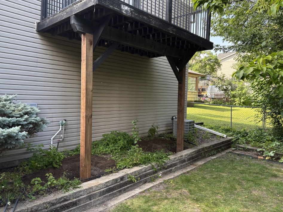 Edina Minnesota deck post replacement