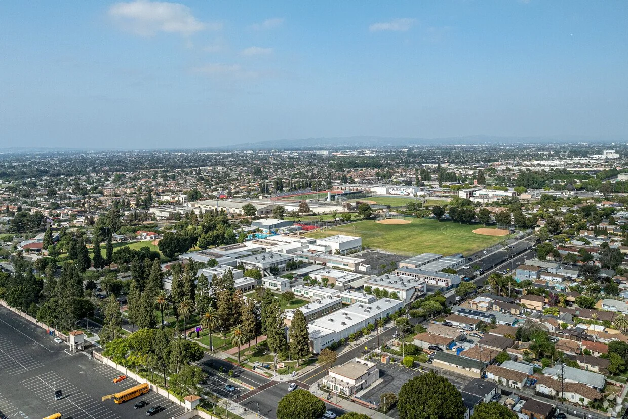 Paramount USD 2025 Facilities Master Plan paramount-usd-2025-facilities-master-plan