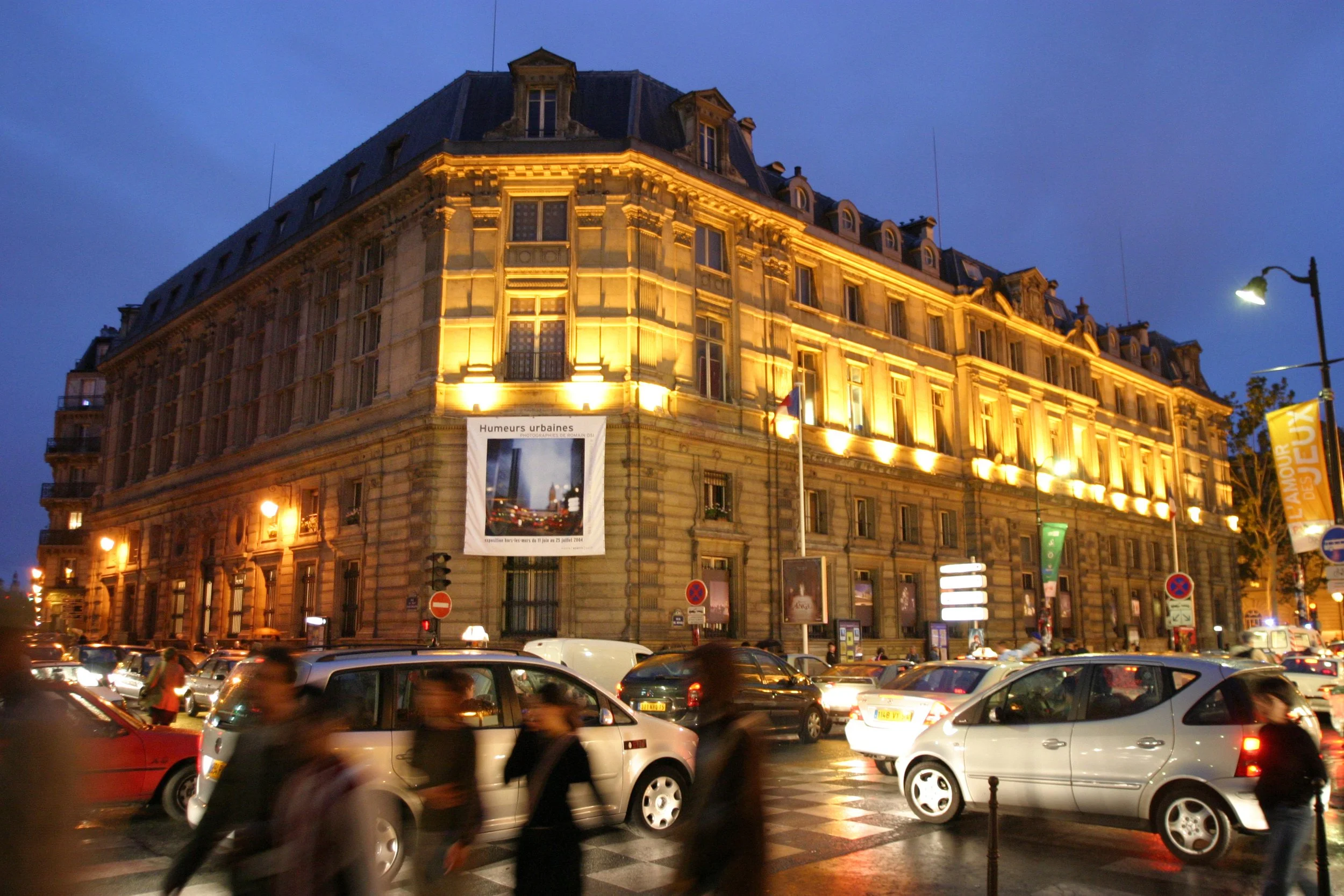 Mairie04Paris_6476w.jpg