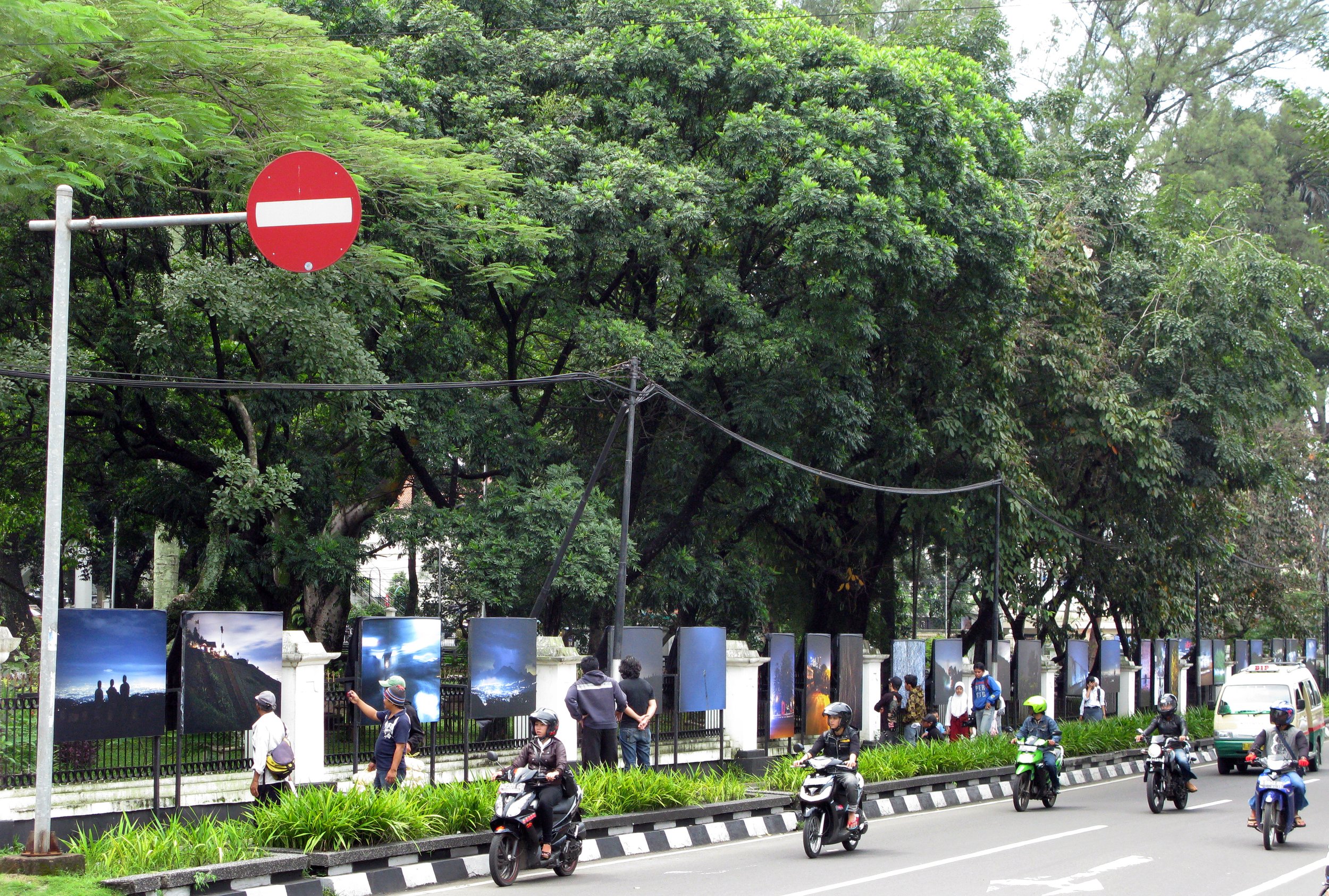bandung_rue_5455w.jpg
