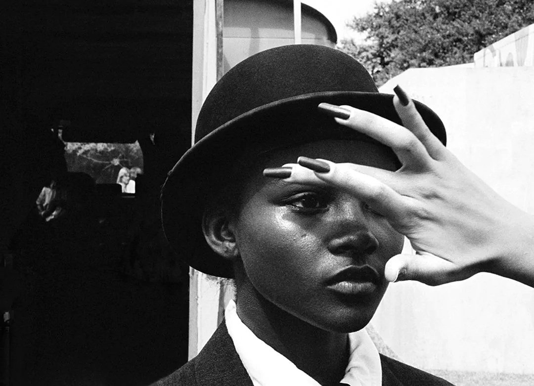 Fingernails, Houston 1975