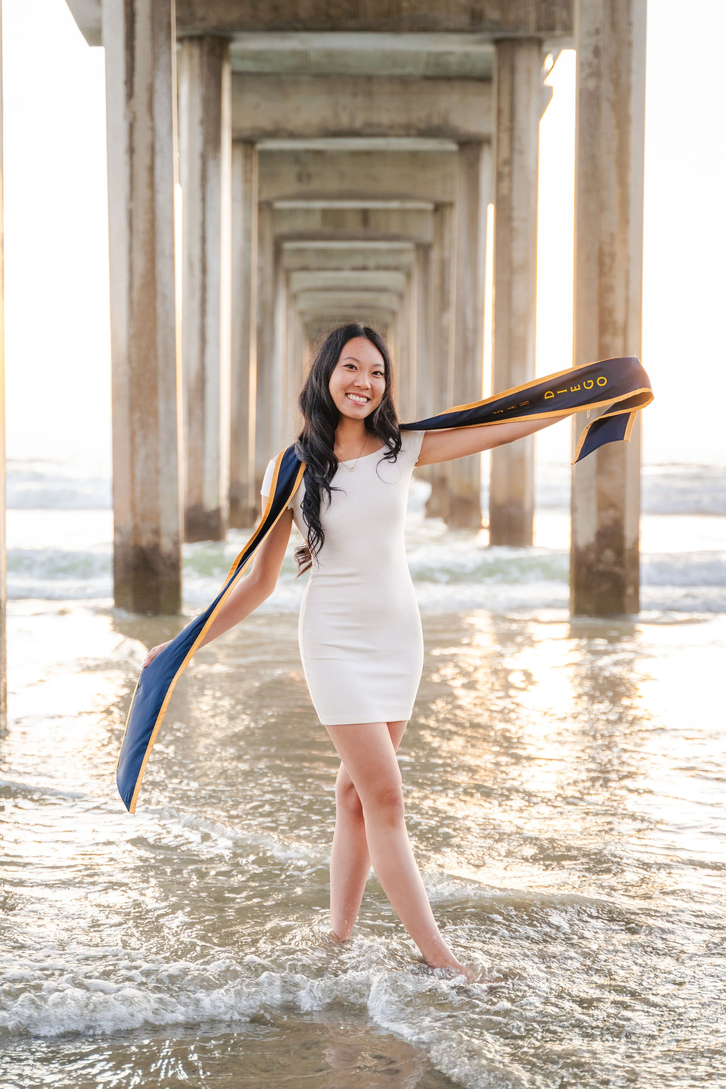 College graduation, Senior portraits