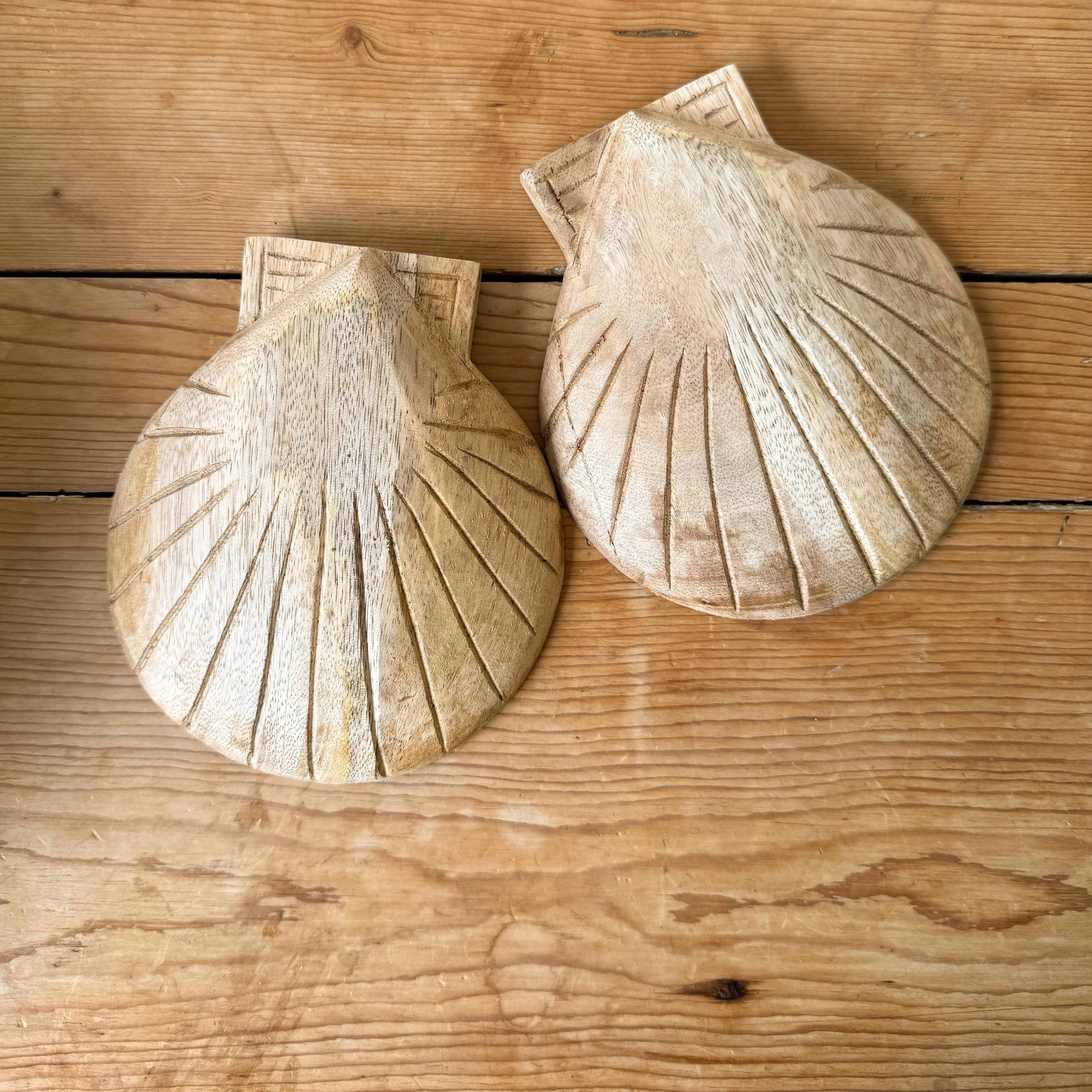 The Original Shell Salad Servers