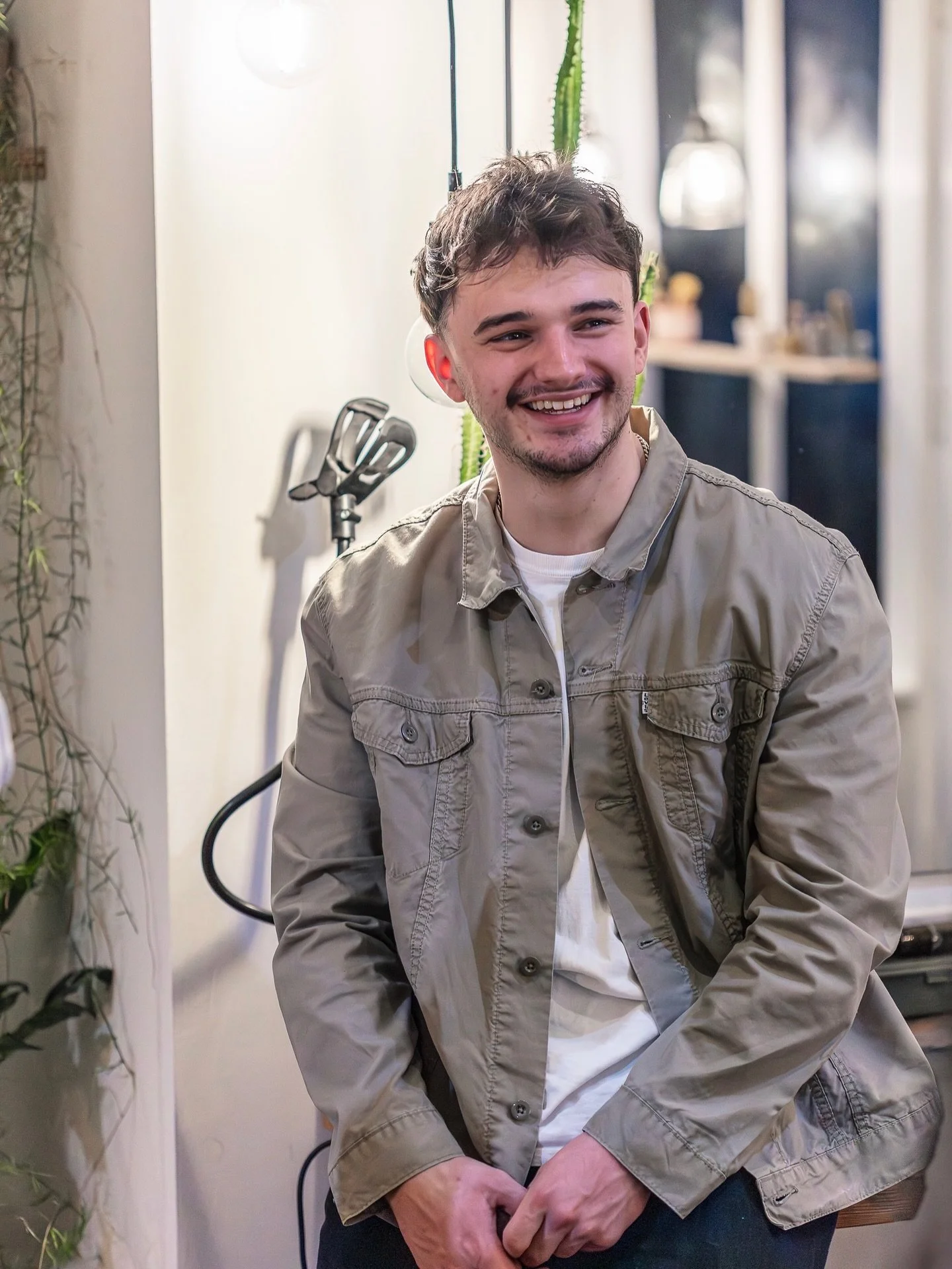Morning everyone! Thought it was time to properly introduce @ollieharveyhair to you all. Our newest and definitely most smiley member of the team! Ollie has completed his barbering course and is now our trainee, but honestly he&rsquo;s already killin