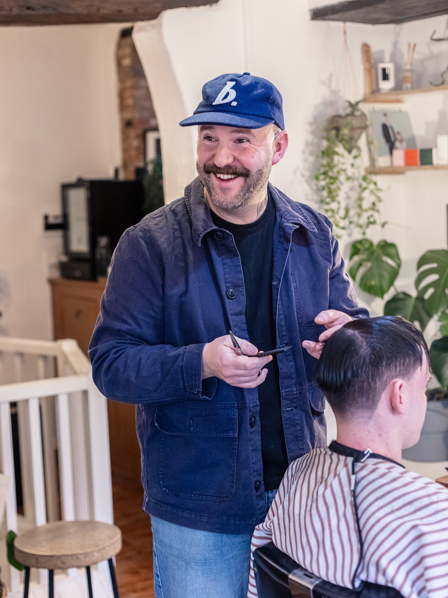Look at that smile! Not sure what&rsquo;s tickled @rob_loxam but we&rsquo;re here for it! We&rsquo;re having such an awesome week! Thanks so much to everyone who&rsquo;s come through so far! We super appreciate it! Big love to you all! ❤️✌🏽❤️