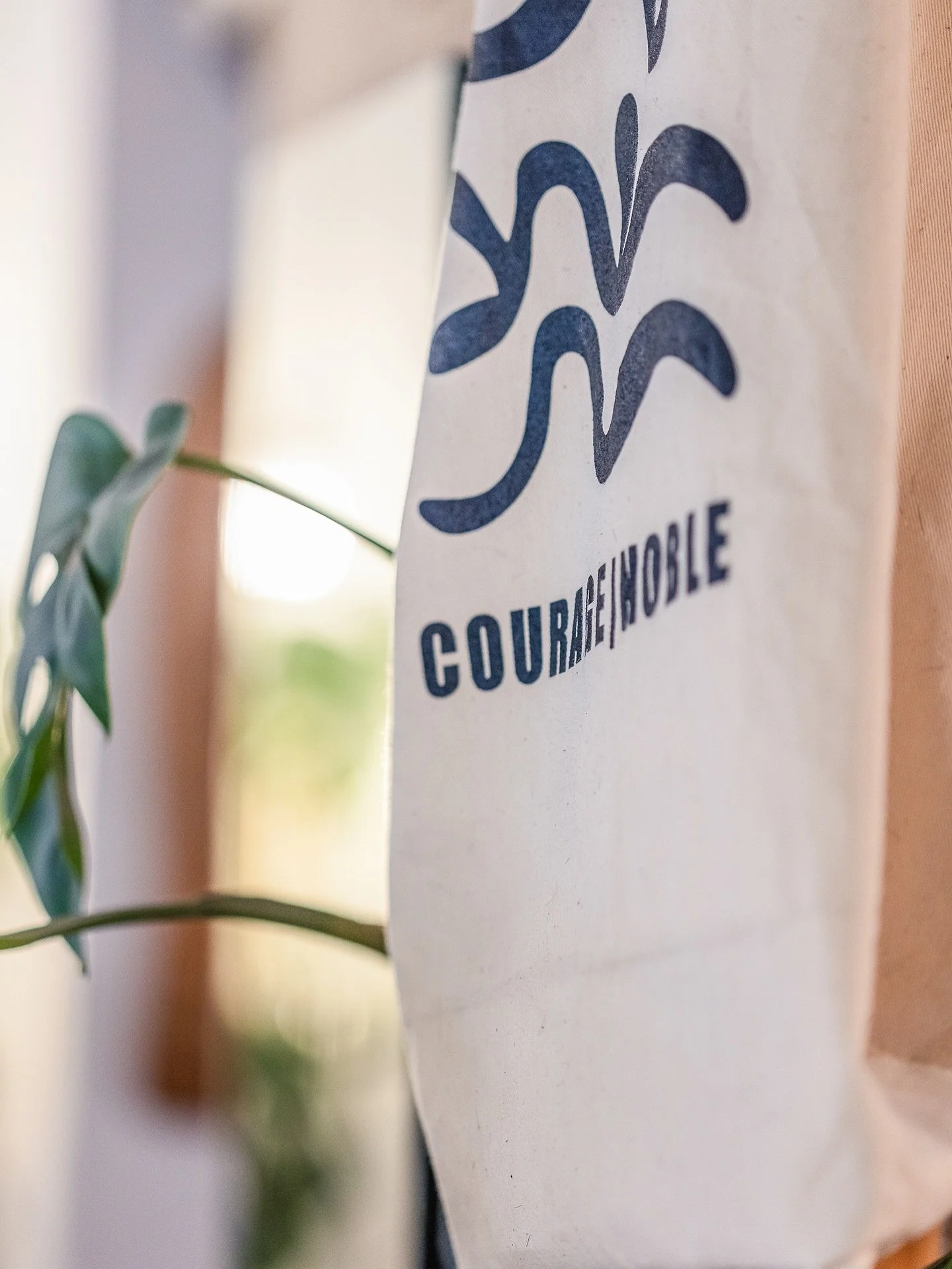 Our oversize, organic, shopping totes are available in store and on our online store at couragenoble.com. Perfect for summer and the city! What more could you want? Just tap the product on the post! Thanks so much gorgeous people. Simon