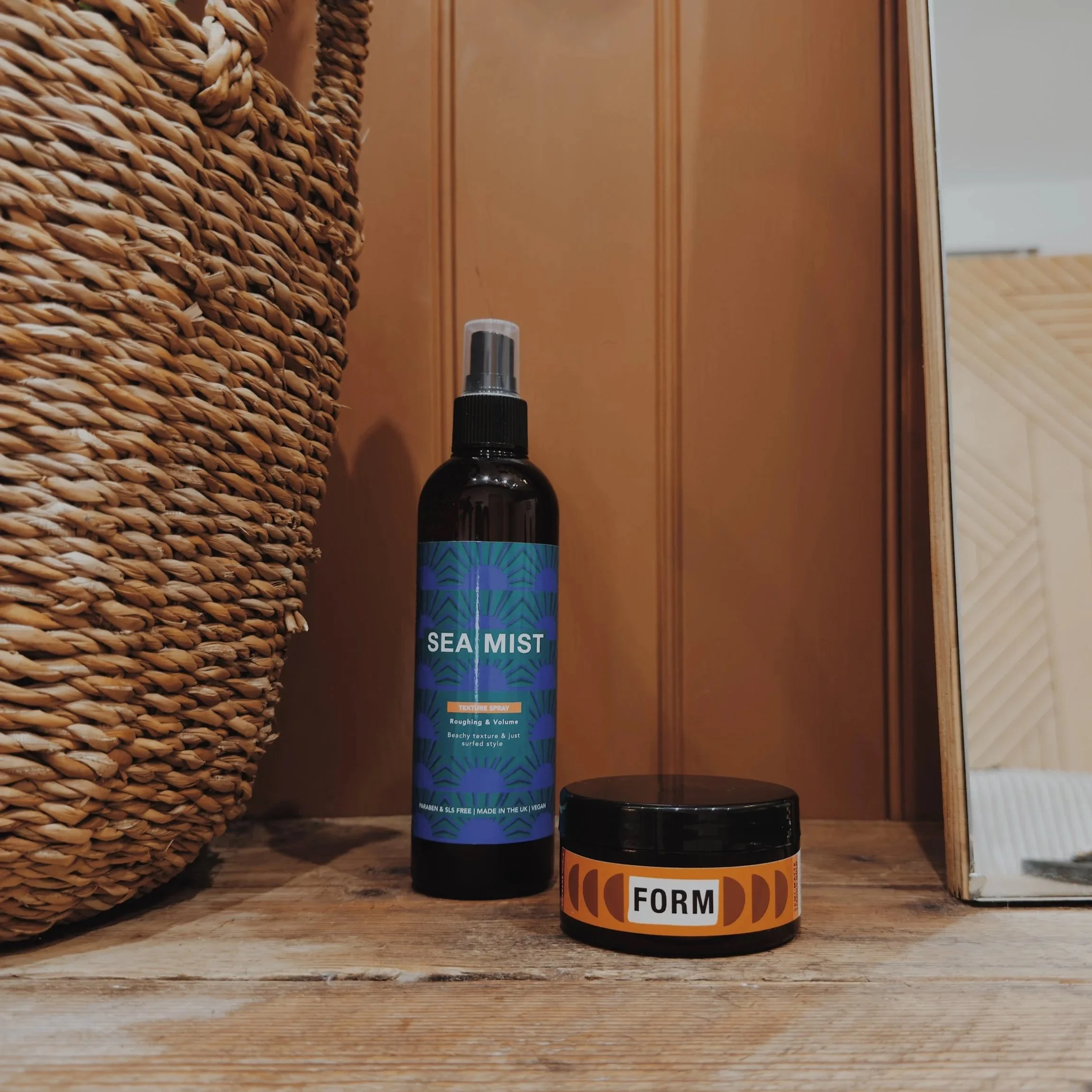 sea mist sea salt spray hair product from Courage | Noble barbershop