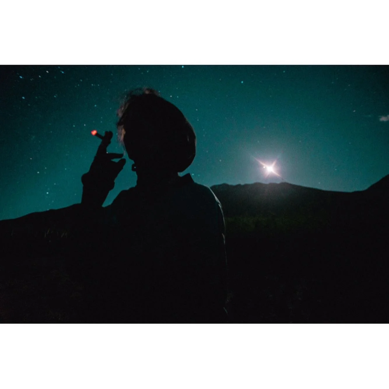 1 &oacute; 2?
.
.
.
.
.
.
.
.
.
.
.
.
#natgiotravel #filmphotomag #photofilmy #framez #cinebible #SPiCollective #takemagazine #reframedmag #phornography #sreetphotographersmagazine #cinematographer #vsco #thinkverylittle #photocinematica #photobserve