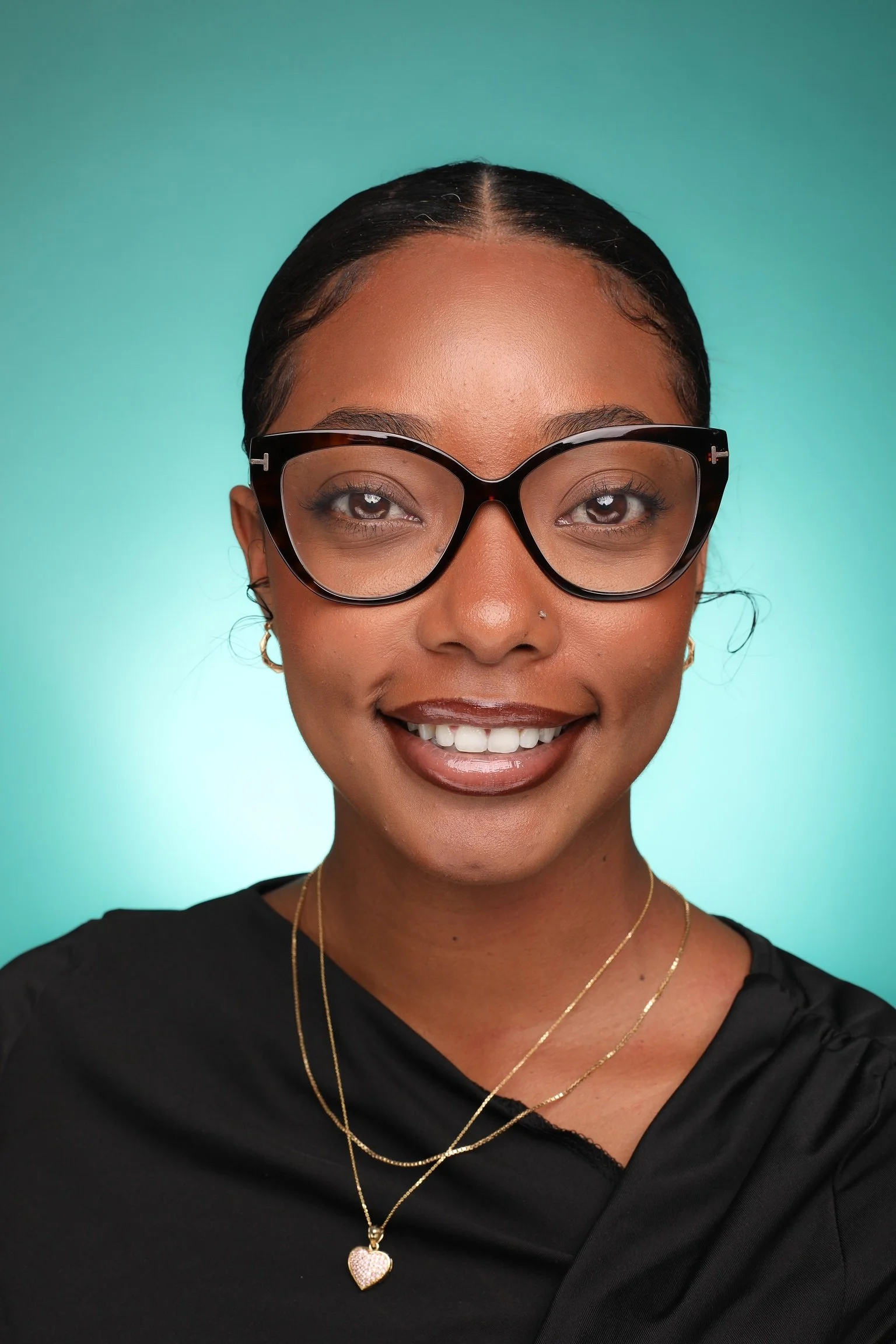 Head shot Sarai Paul 2025.jpg