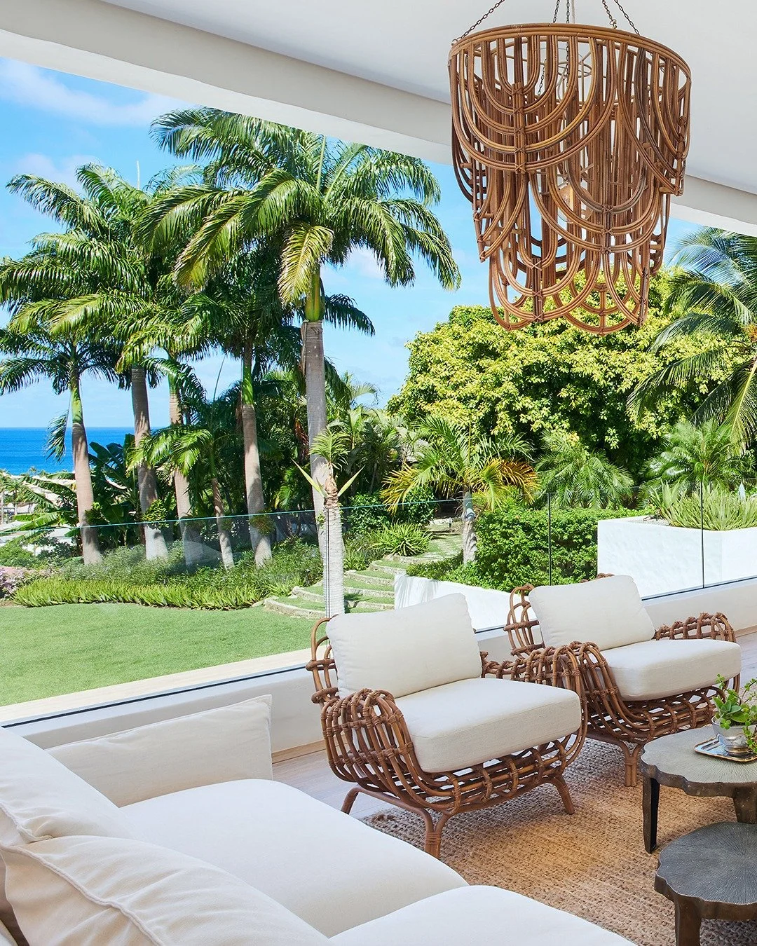 Indoors and outdoors are often gently blurred.

#TaraHouseBarbados
#Barbados
#LuxuryVilla
#LuxuryTravel
#BarbadosVilla
#PrivateVilla
#CaribbeanLuxury
#VisitBarbados
#BarbadosVacation
#BarbadosTravel
#BarbadosLife